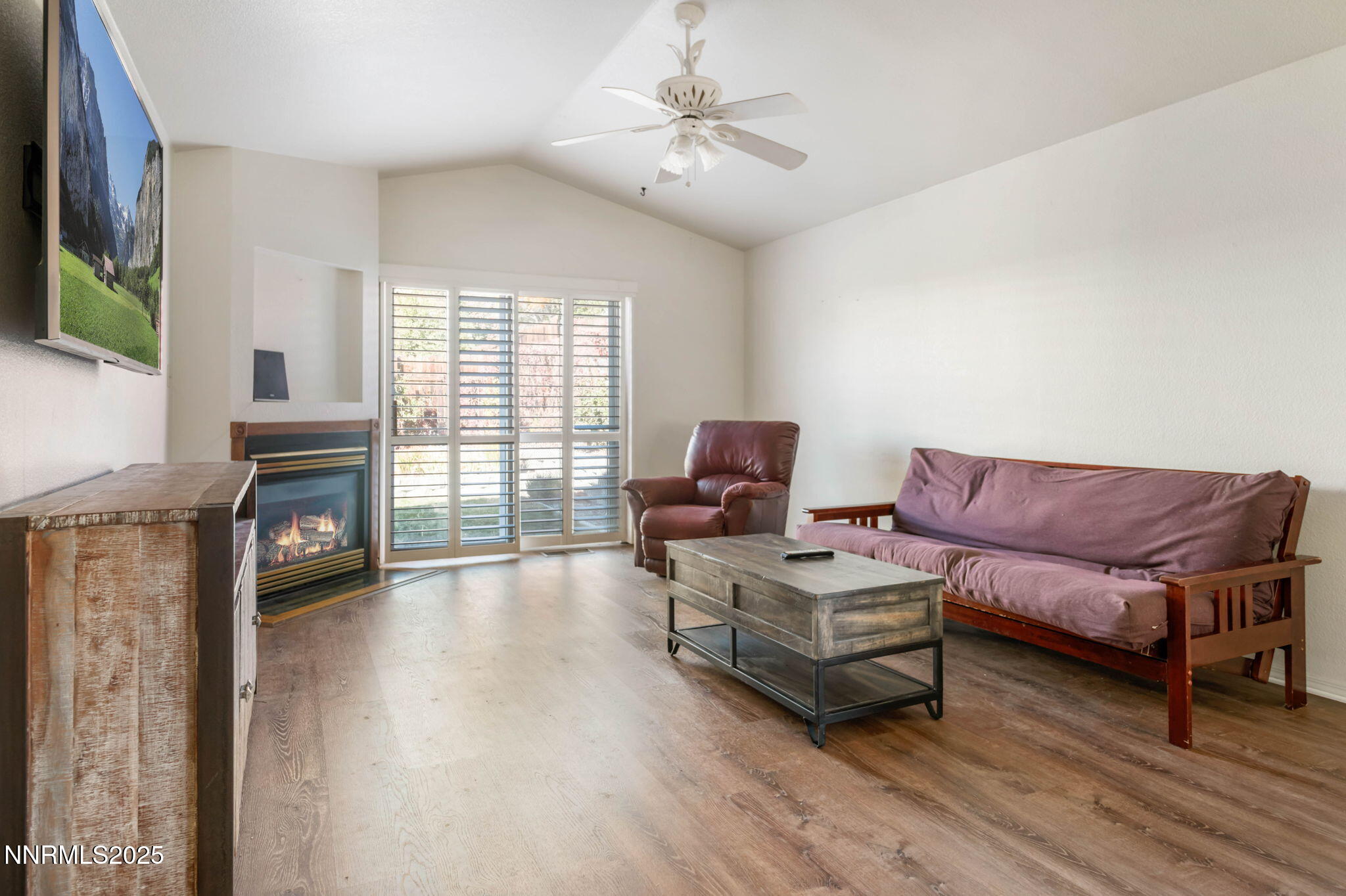 13-web-or-mls-DSC_3315-Edit