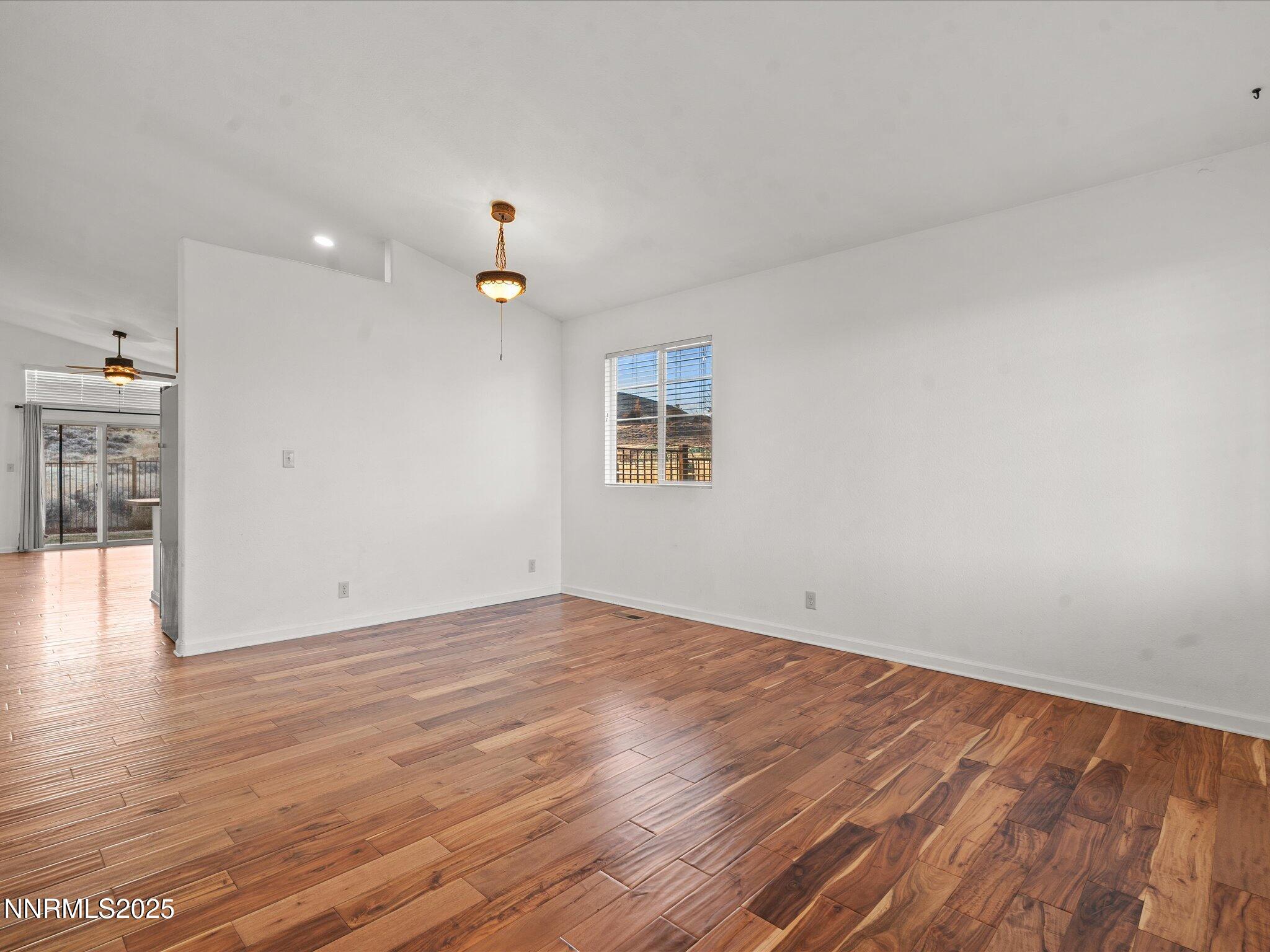 05-7260 Winterhill Ct-104