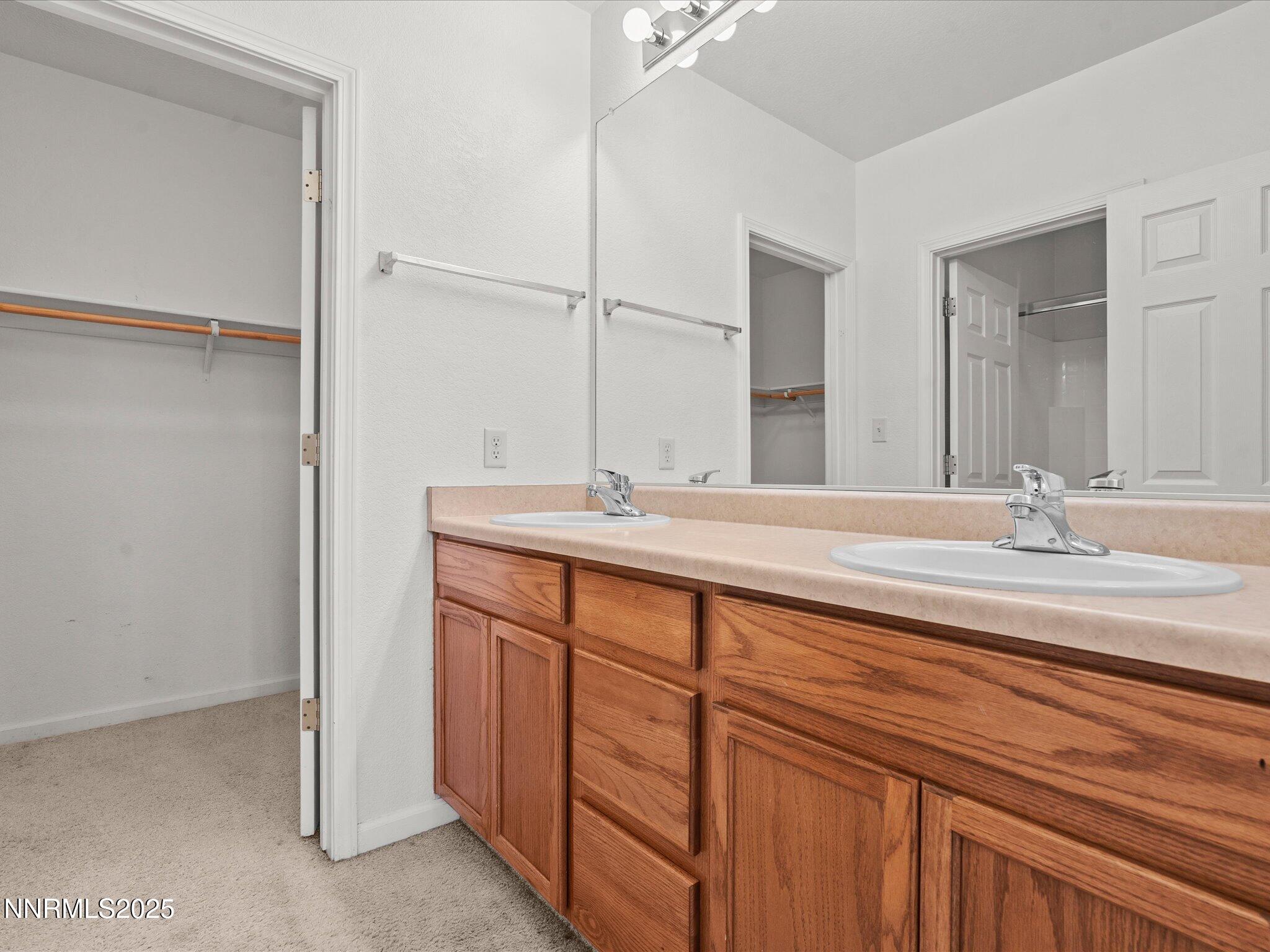 25-7260 Winterhill Ct-124