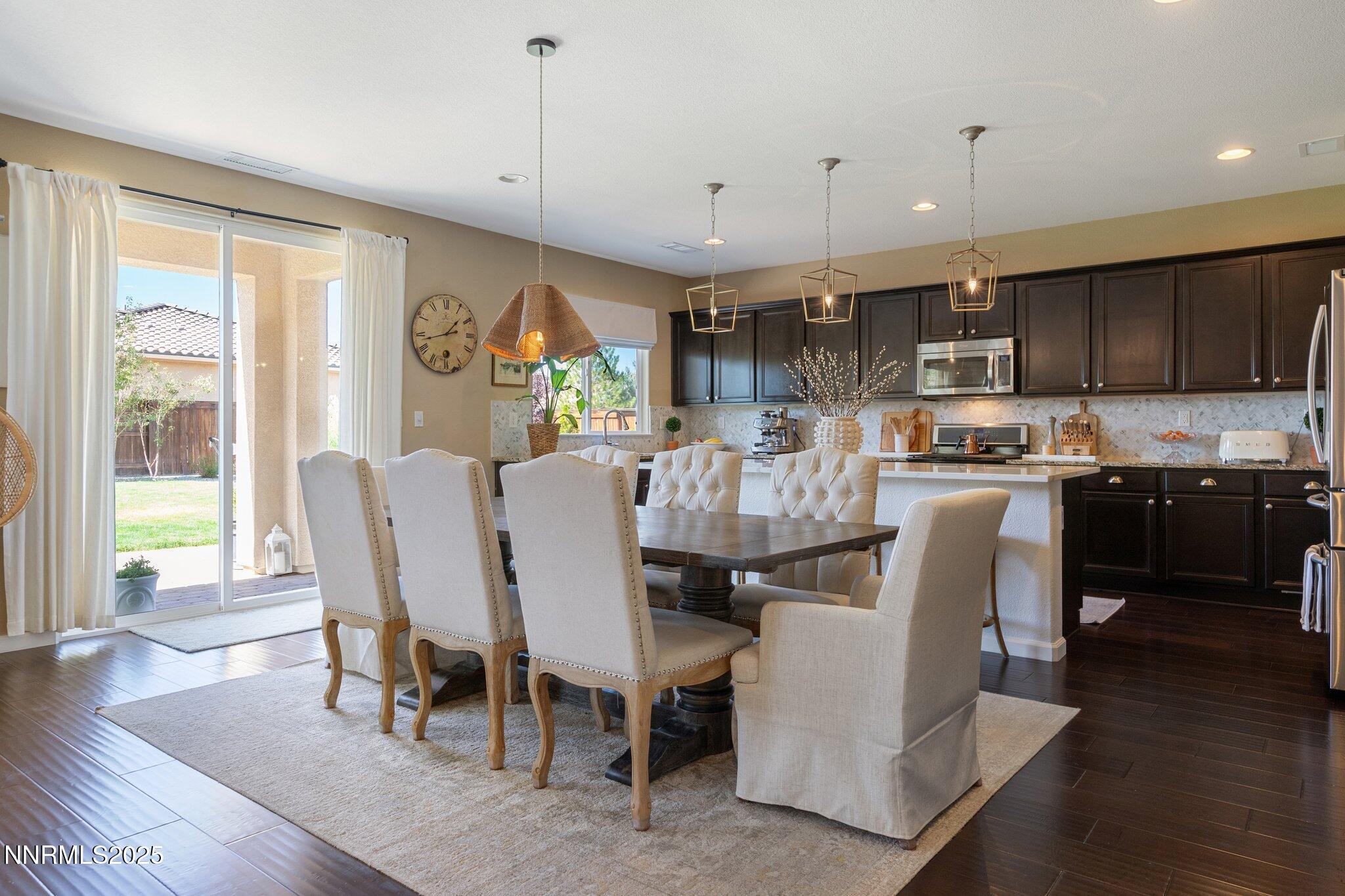 8-web-or-mls-9845-copenhagen-way