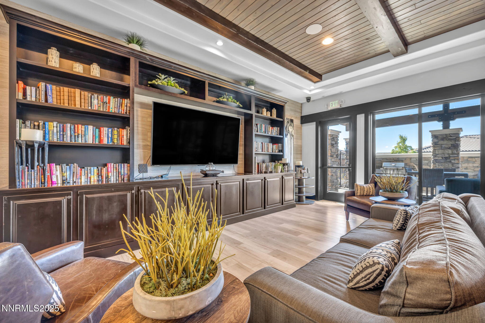 33-web-or-mls-9845-copenhagen-way