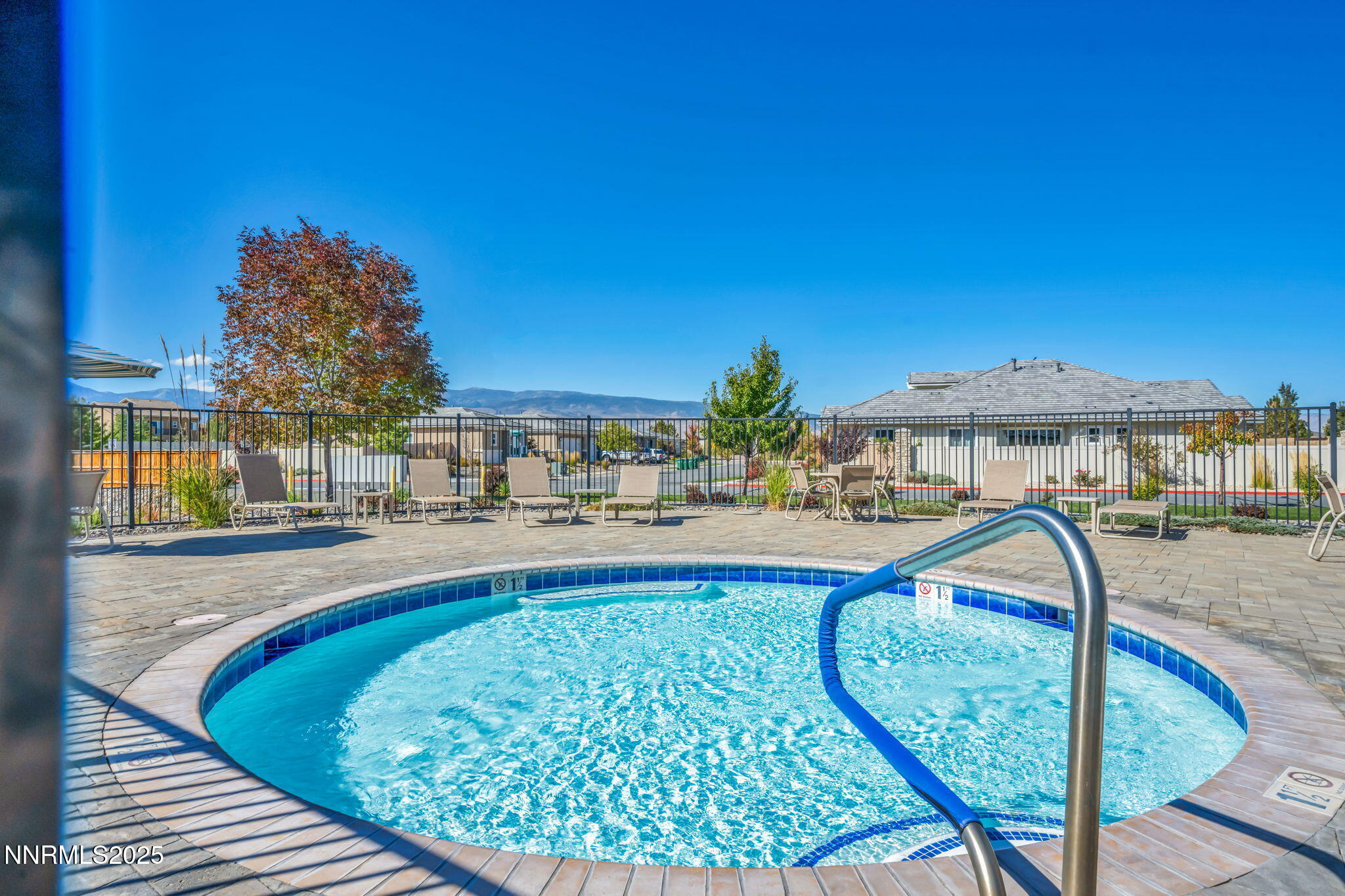 26-web-or-mls-9845-copenhagen-way