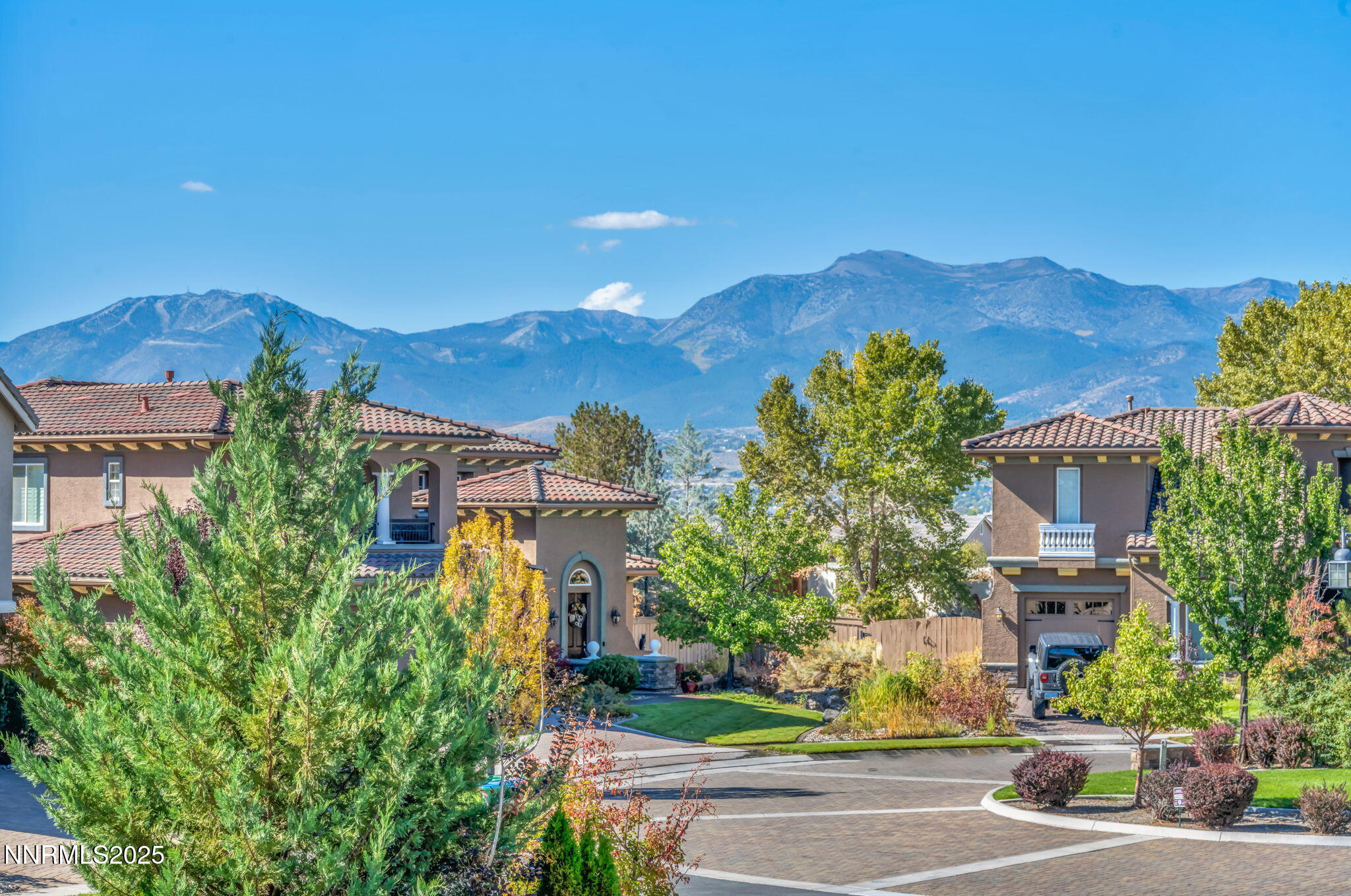 3-web-or-mls-9845-copenhagen-way