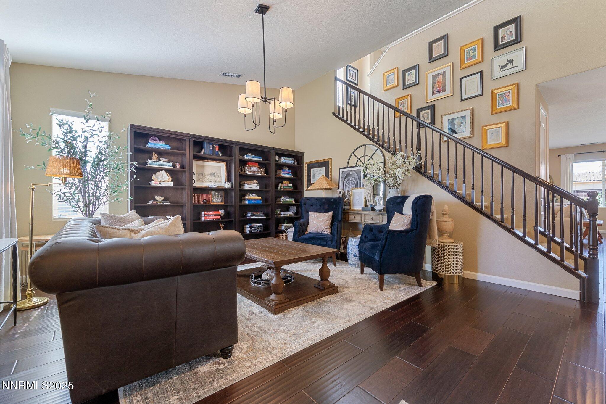 4-web-or-mls-9845-copenhagen-way