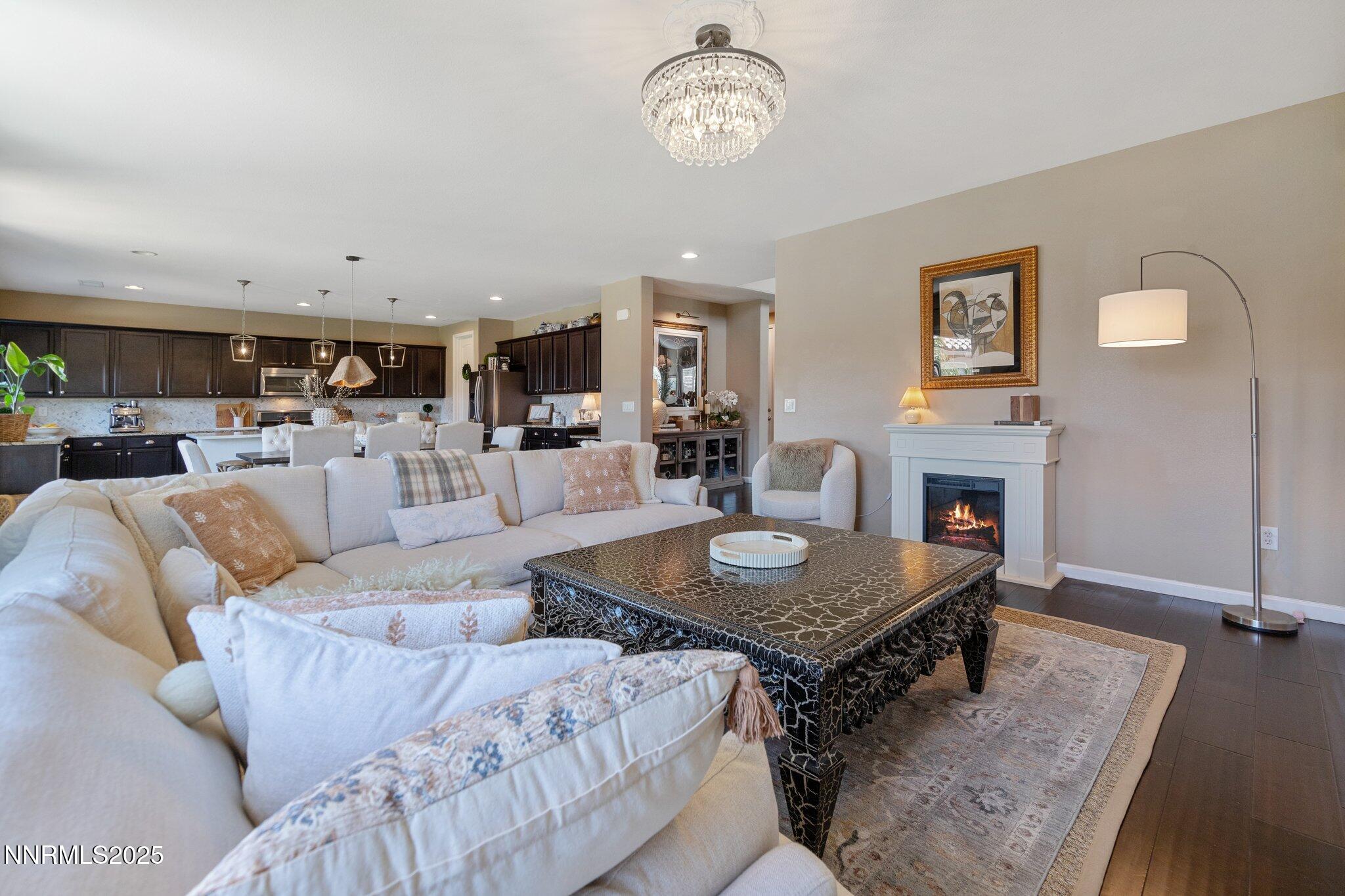 22-web-or-mls-9845-copenhagen-way