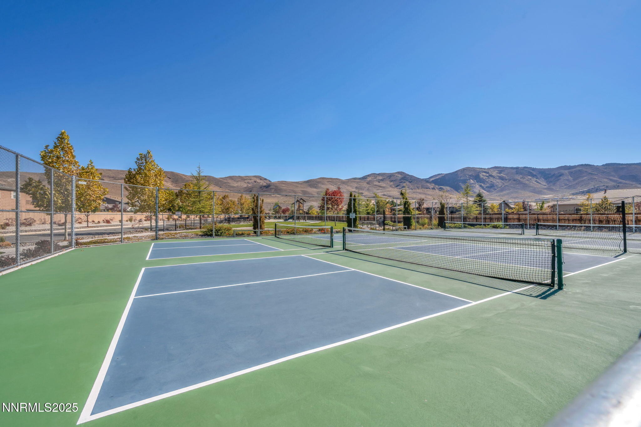 14-web-or-mls-9845-copenhagen-way