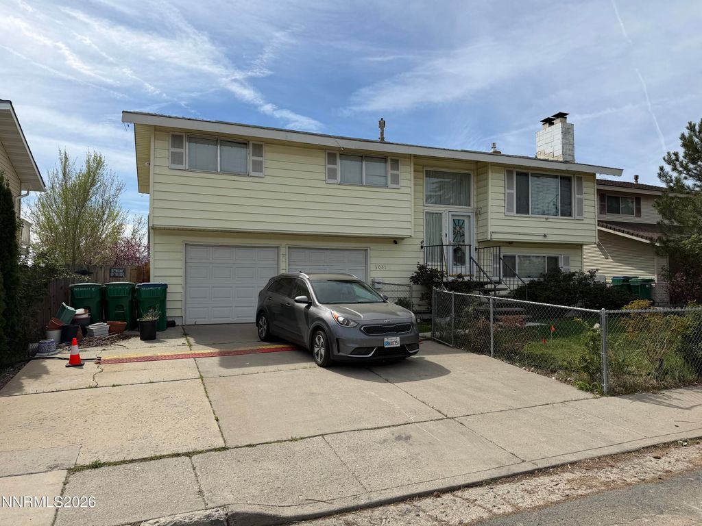 Photo of 3035 Everett Drive, Reno, NV 89503 (MLS # 260003540)