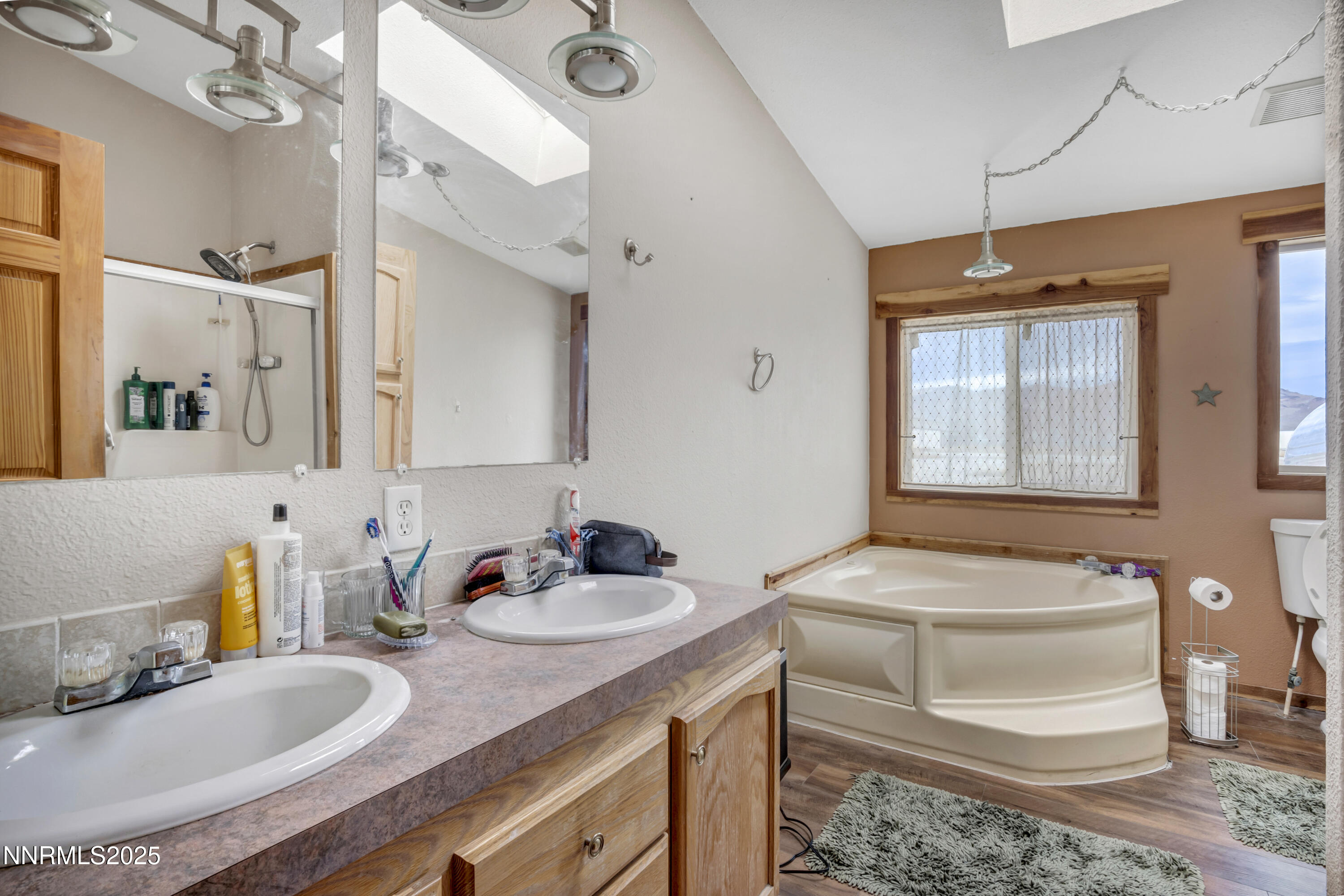 47-print-5100-grey-van-rd