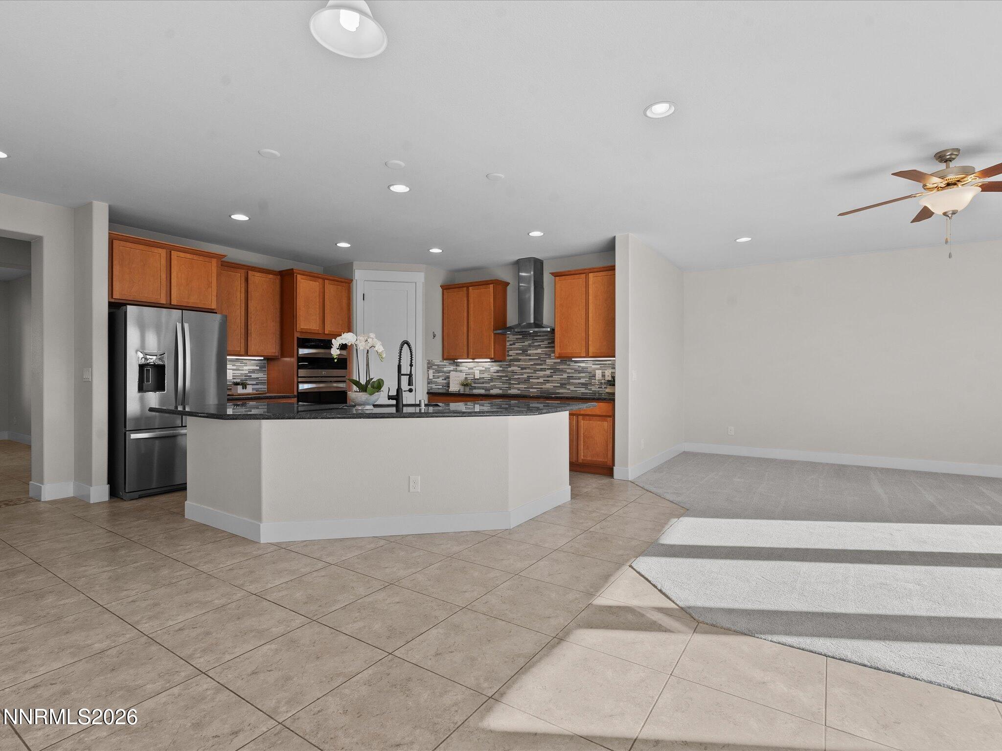 03-5585 E Hidden Valley Dr-138