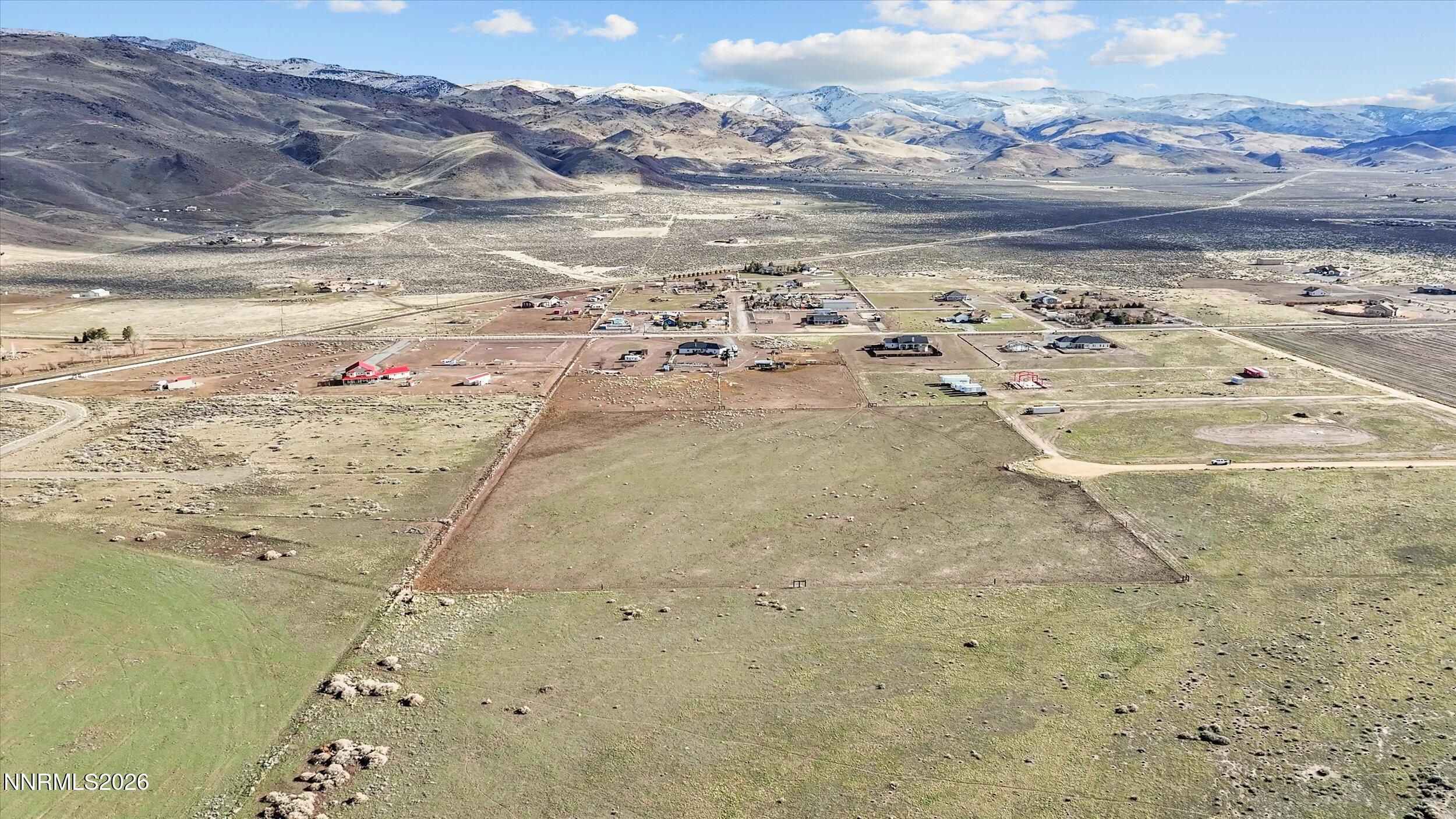 09-DJI_20251225110051_0007_D.00_02_34_21