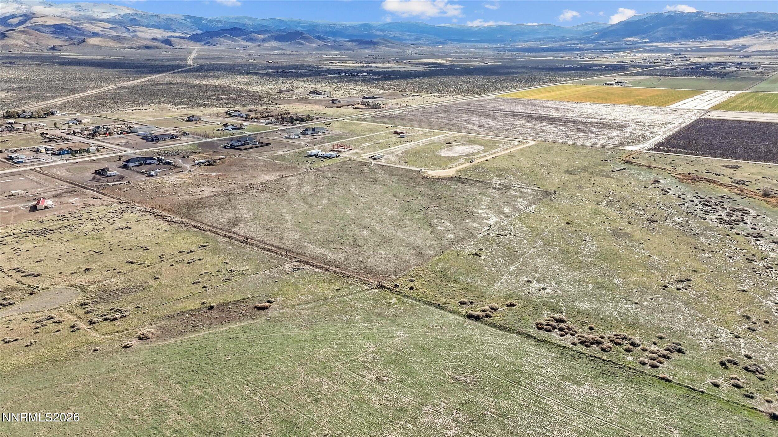 07-DJI_20251225110051_0007_D.00_02_09_40