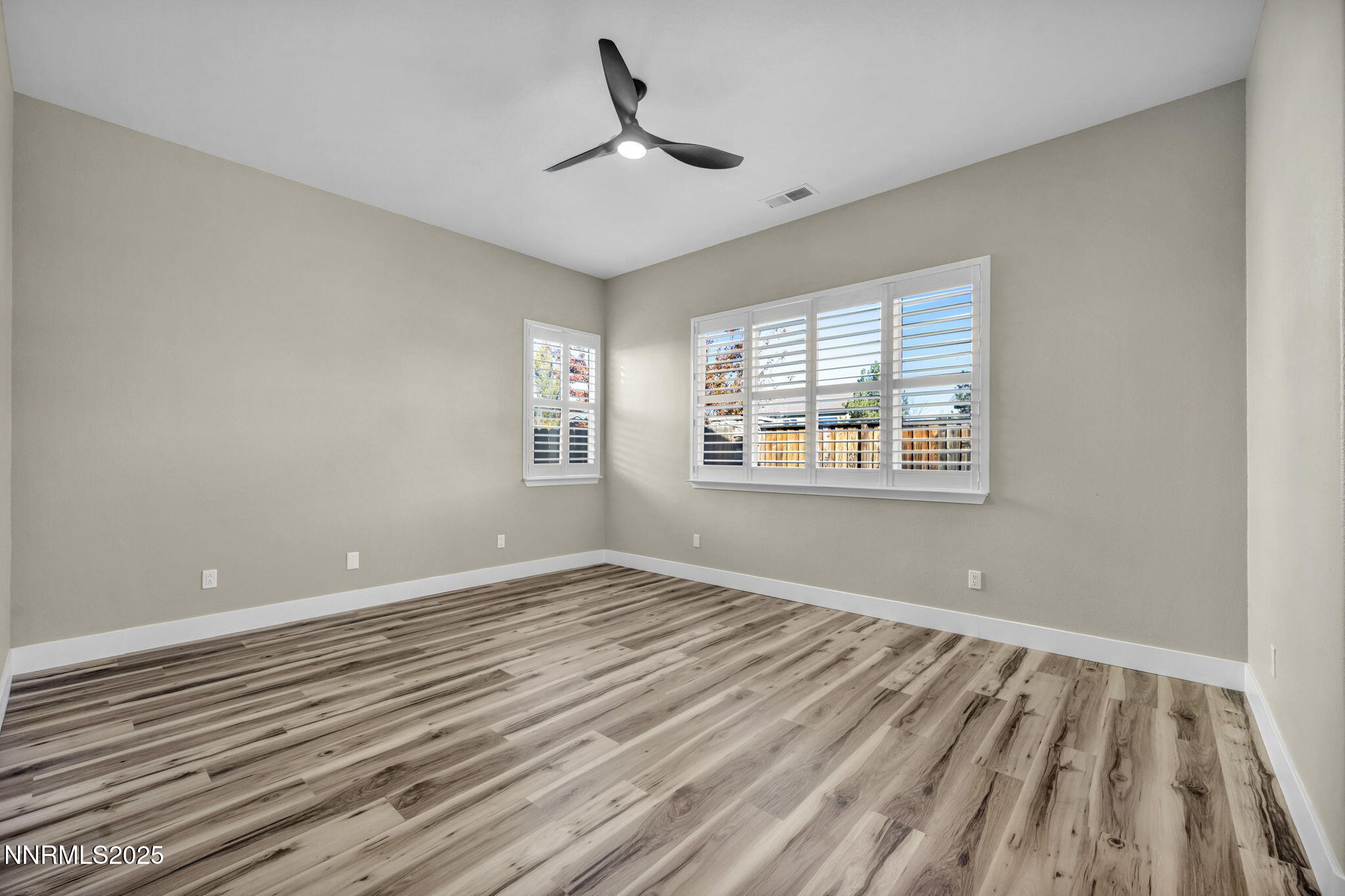 56-web-or-mls-1781-emerald-bay-dr