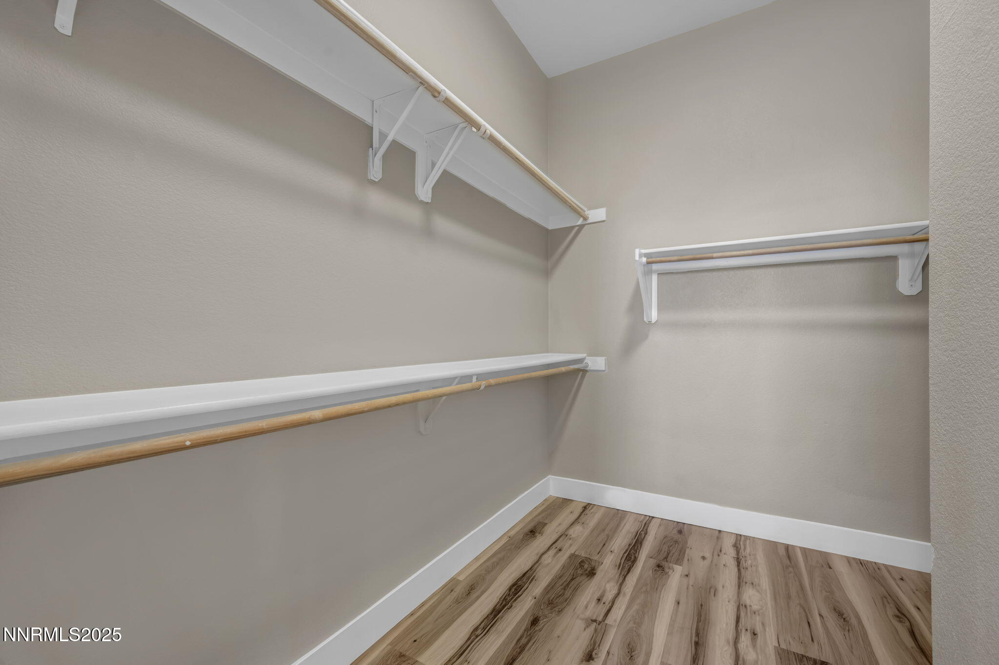 64-web-or-mls-1781-emerald-bay-dr