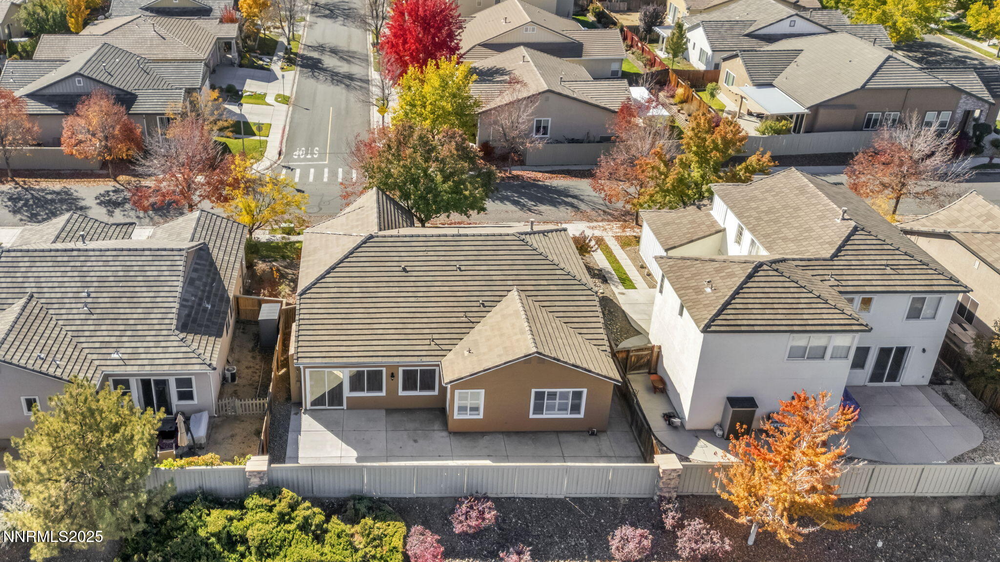 15-web-or-mls-1781-emerald-bay-dr