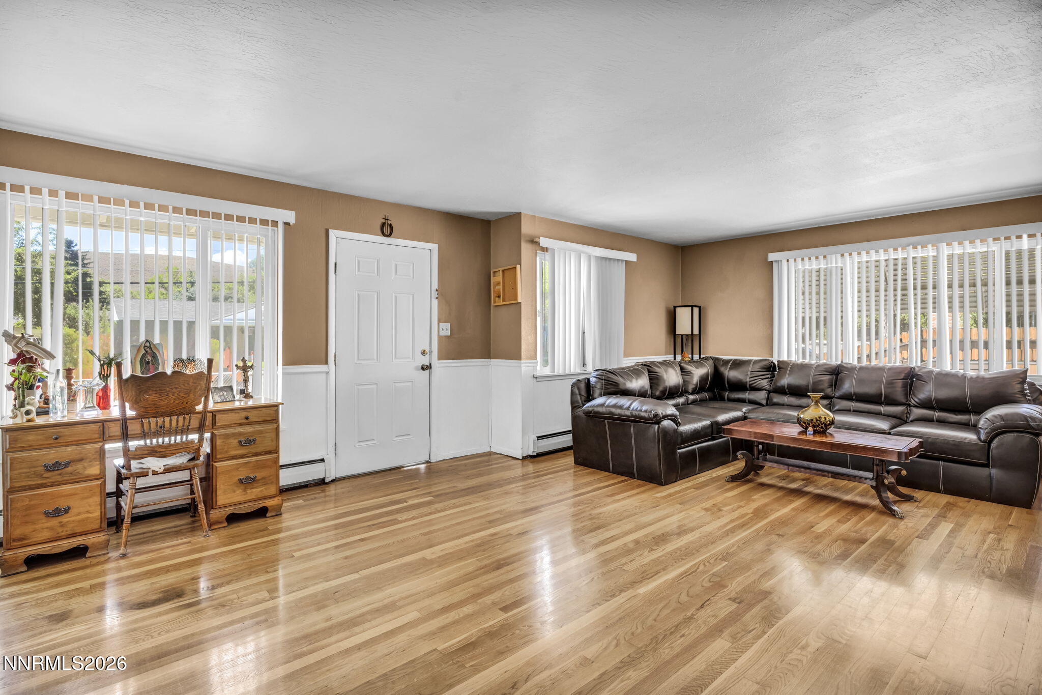 724 W 5th Street
