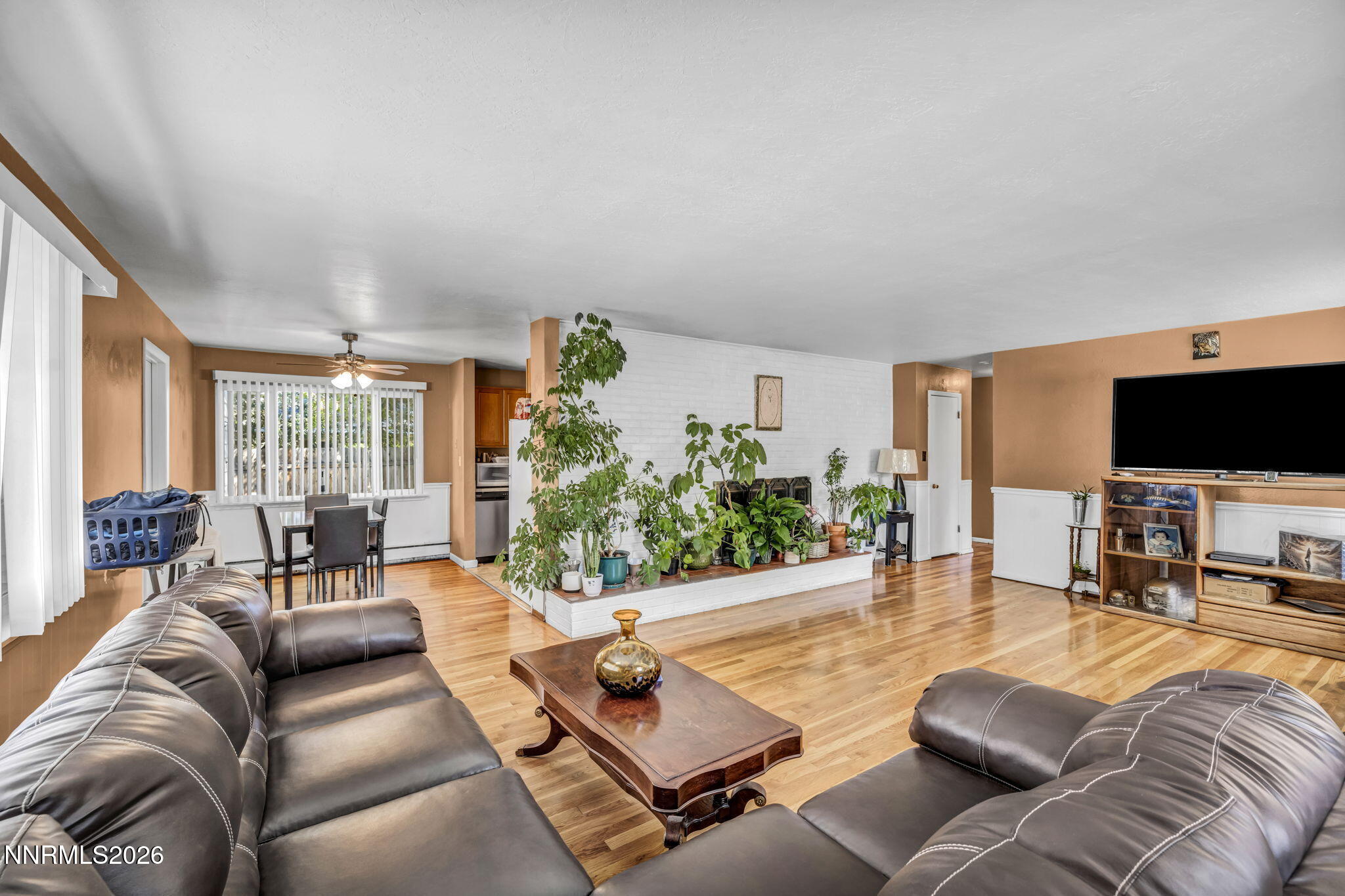 724 W 5th Street