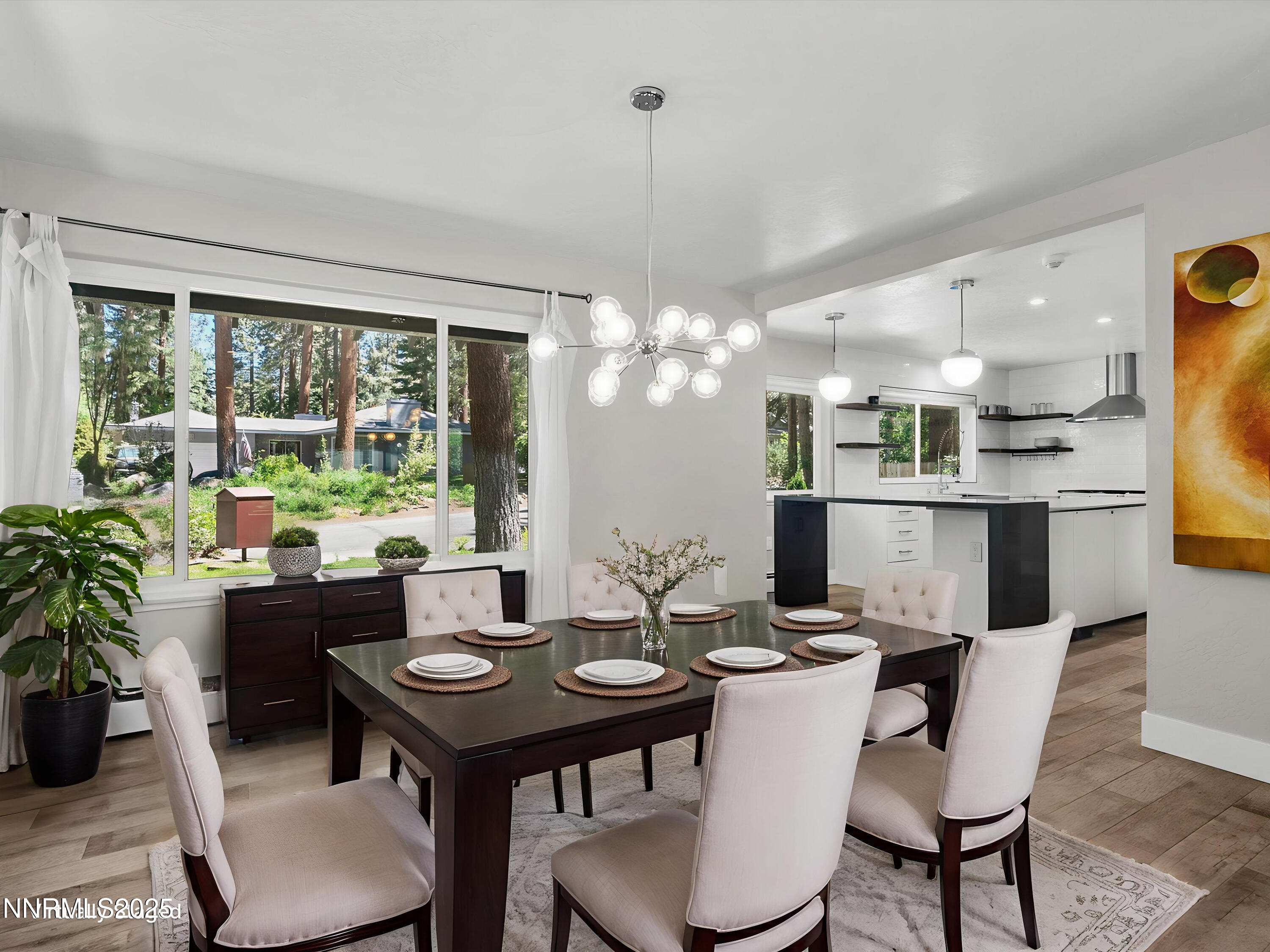 189 Ray Way Staged Dining Room