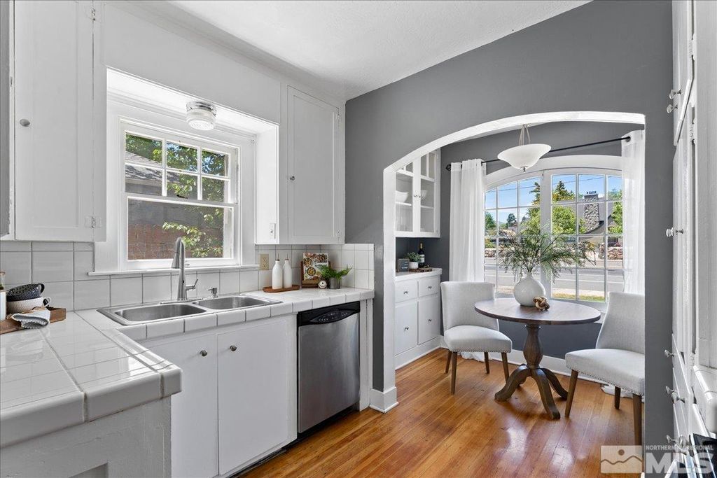 Photo of 1318 S Arlington Avenue, Reno, NV 89509 (MLS # 240006614)