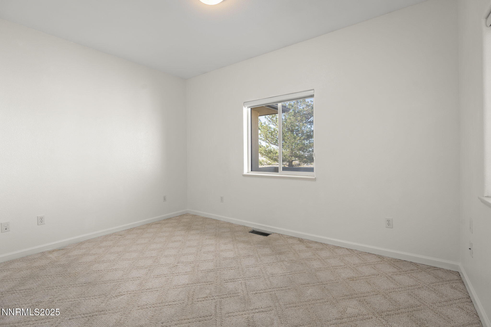 22-web-or-mls-_DSC1647