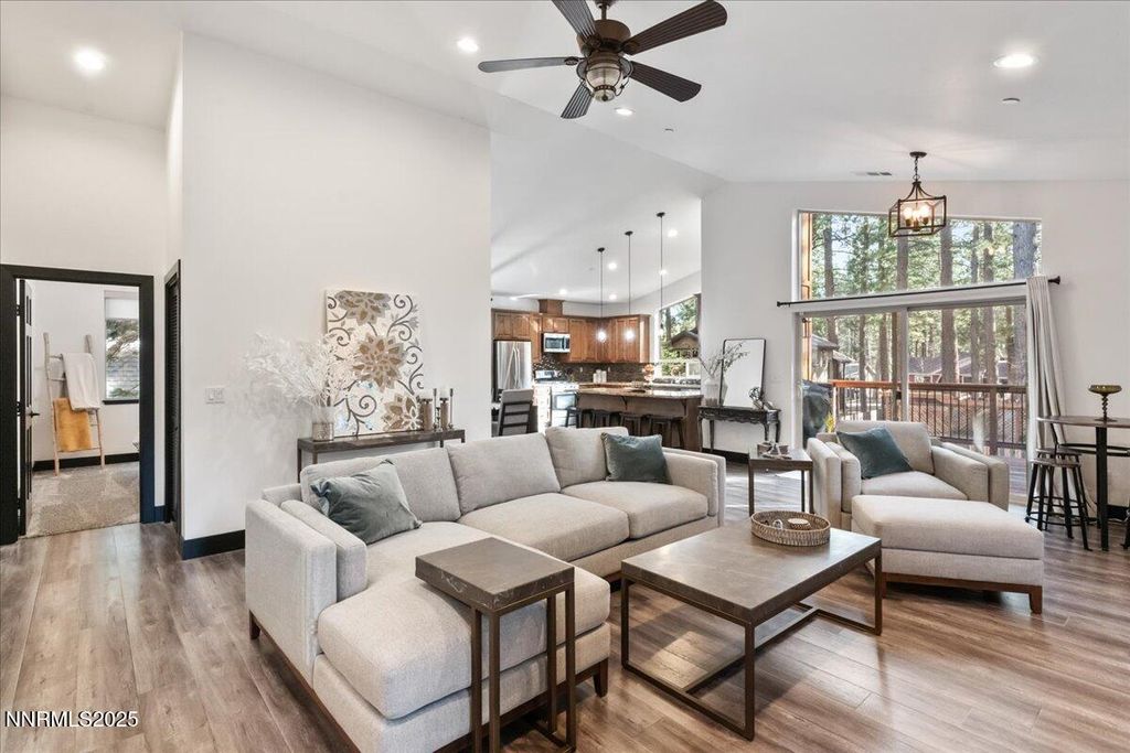 Photo of 2212 Tahoe Vista Drive, South Lake Tahoe, CA 96150 (MLS # 250059278)