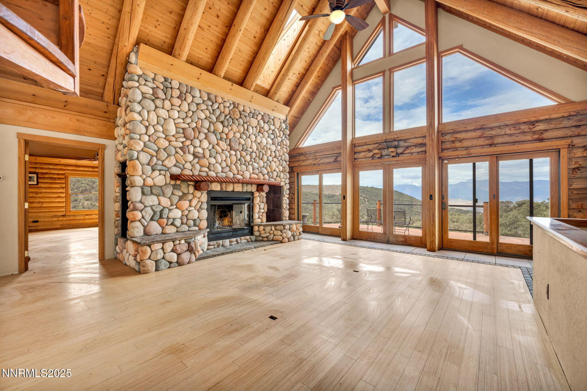 53-web-or-mls-1300-yellow-jacket-rd