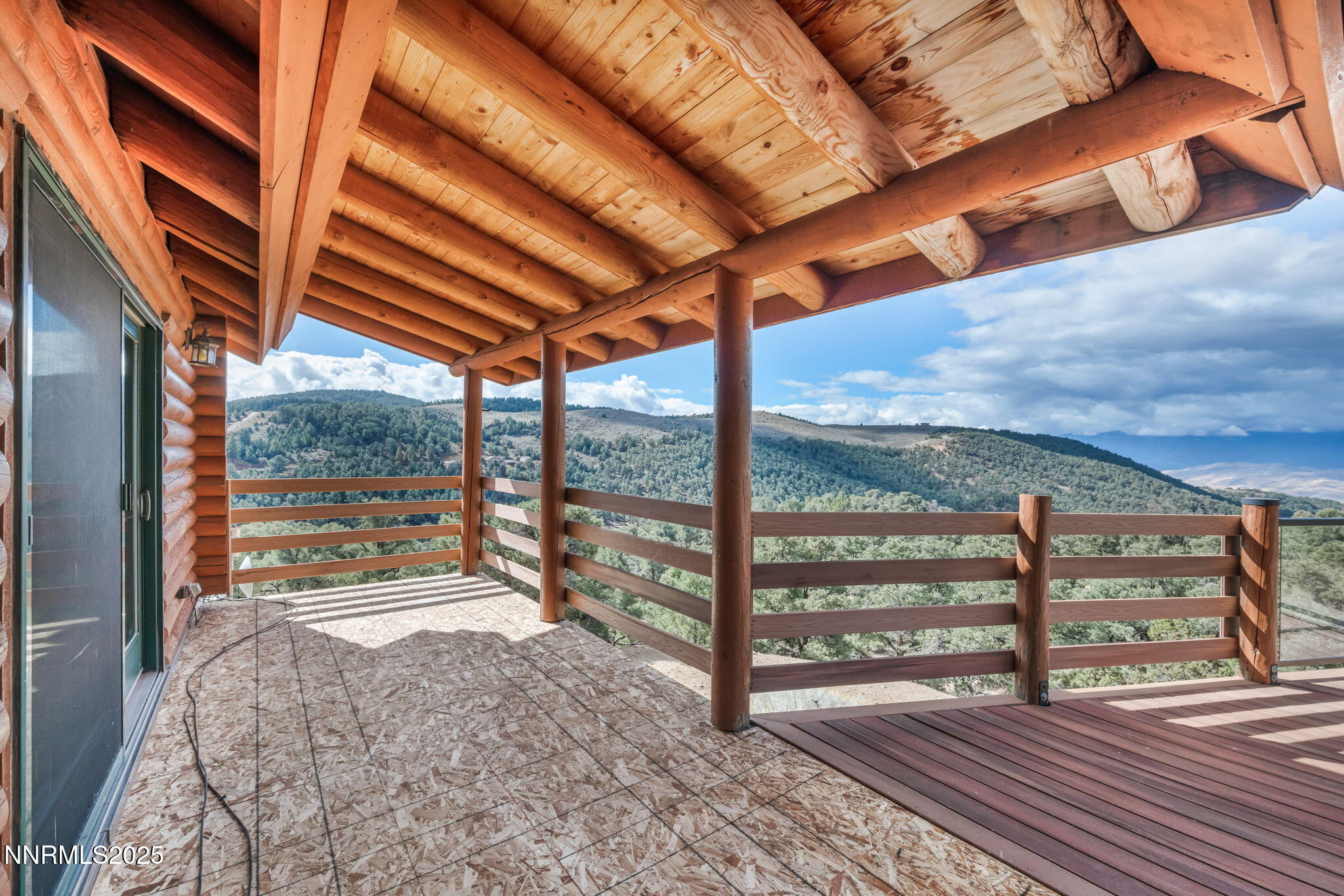 142-web-or-mls-1300-yellow-jacket-rd