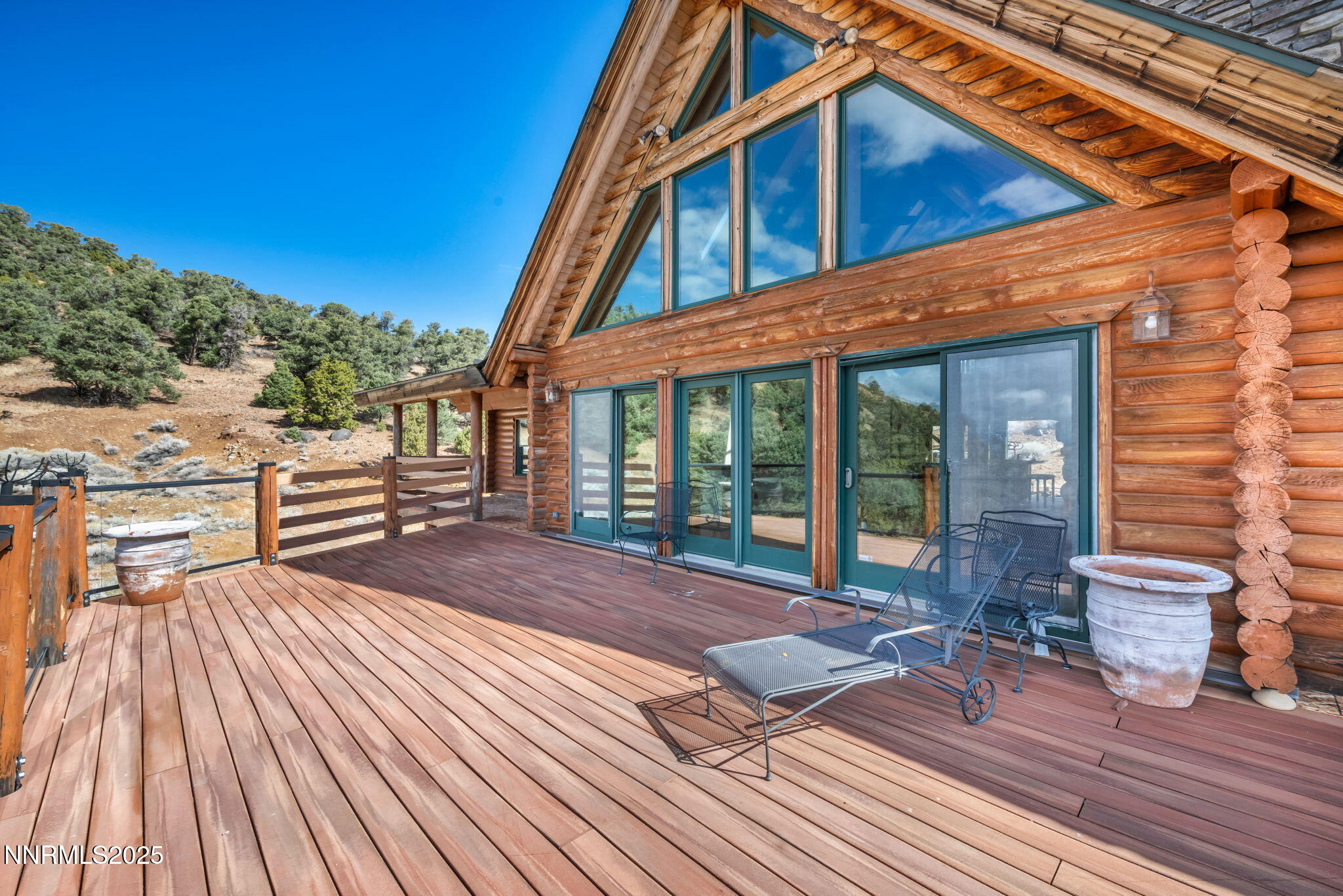 145-web-or-mls-1300-yellow-jacket-rd