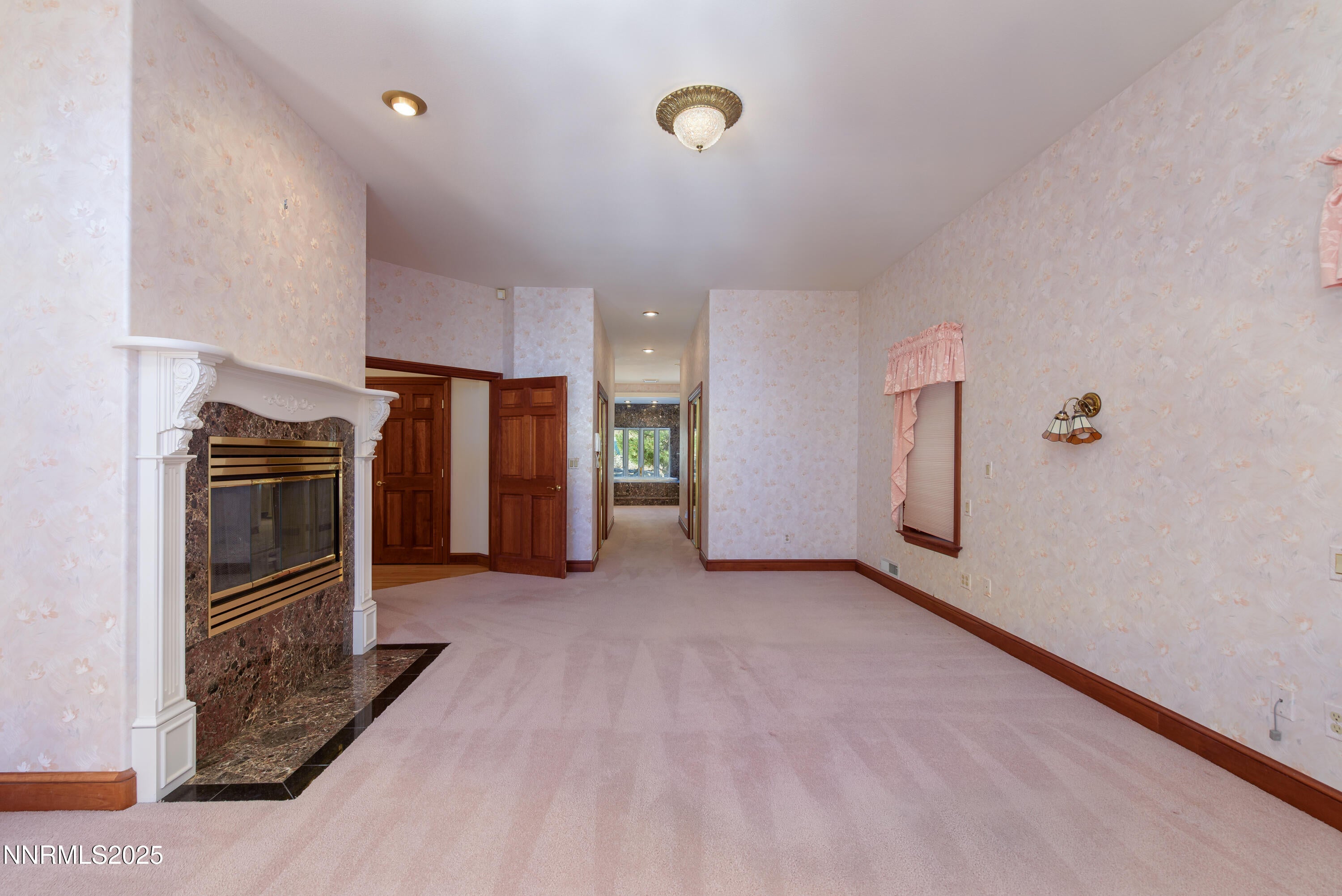 Genoa, Nevada, 89411, United States, 3 Bedrooms Bedrooms, ,4 BathroomsBathrooms,Residential,Active,2023370