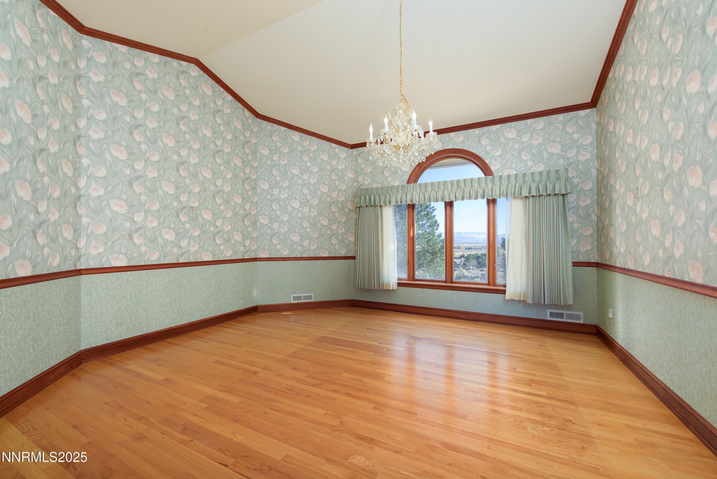 Genoa, Nevada, 89411, United States, 3 Bedrooms Bedrooms, ,4 BathroomsBathrooms,Residential,Active,2023370