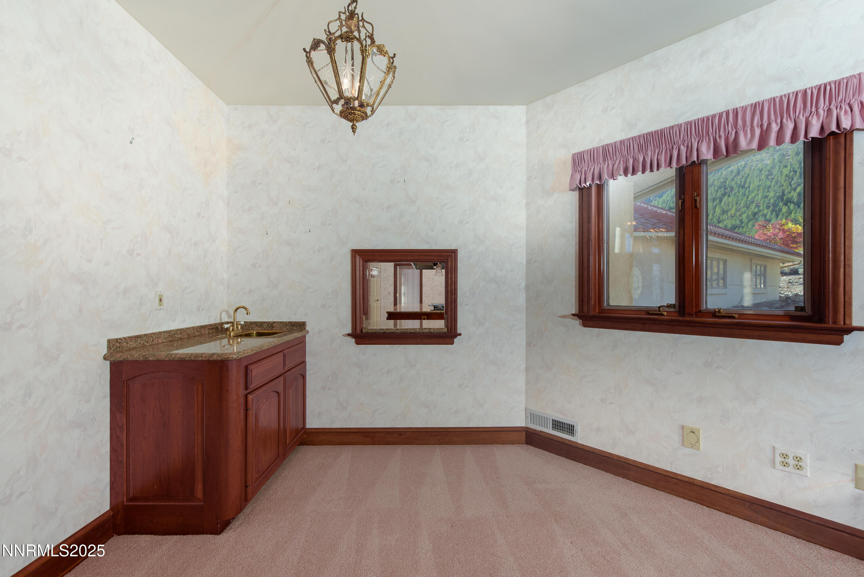 Genoa, Nevada, 89411, United States, 3 Bedrooms Bedrooms, ,4 BathroomsBathrooms,Residential,Active,2023370