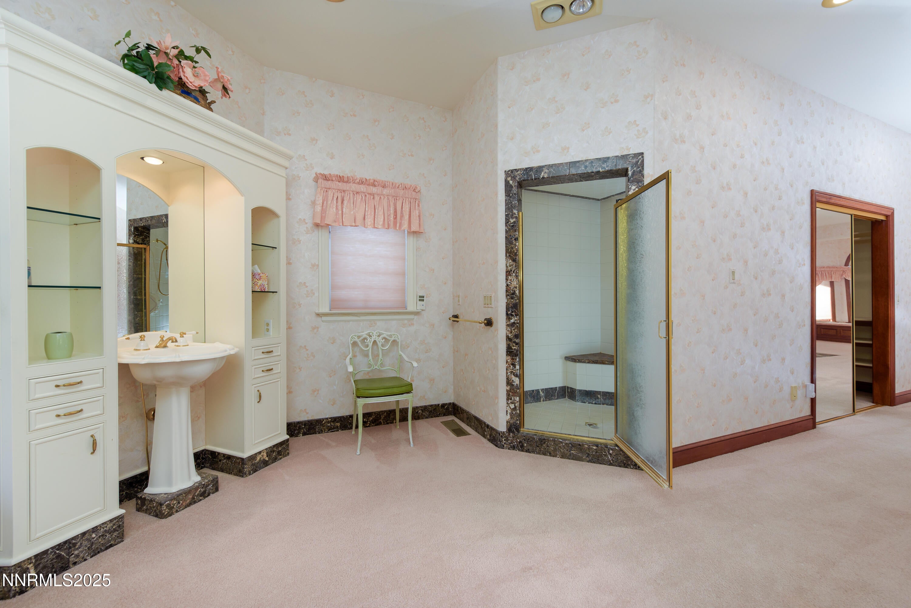Genoa, Nevada, 89411, United States, 3 Bedrooms Bedrooms, ,4 BathroomsBathrooms,Residential,Active,2023370