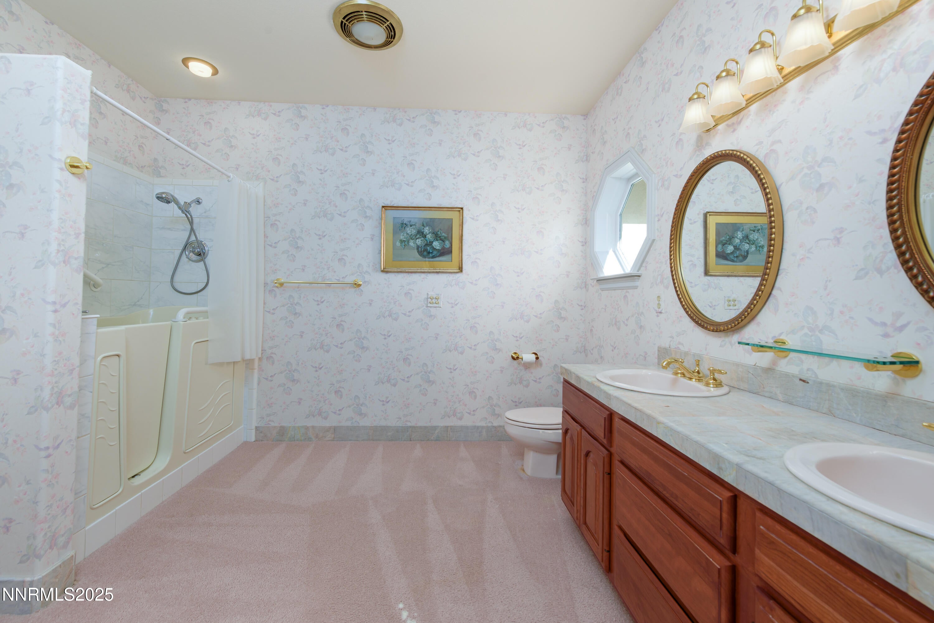 Genoa, Nevada, 89411, United States, 3 Bedrooms Bedrooms, ,4 BathroomsBathrooms,Residential,Active,2023370