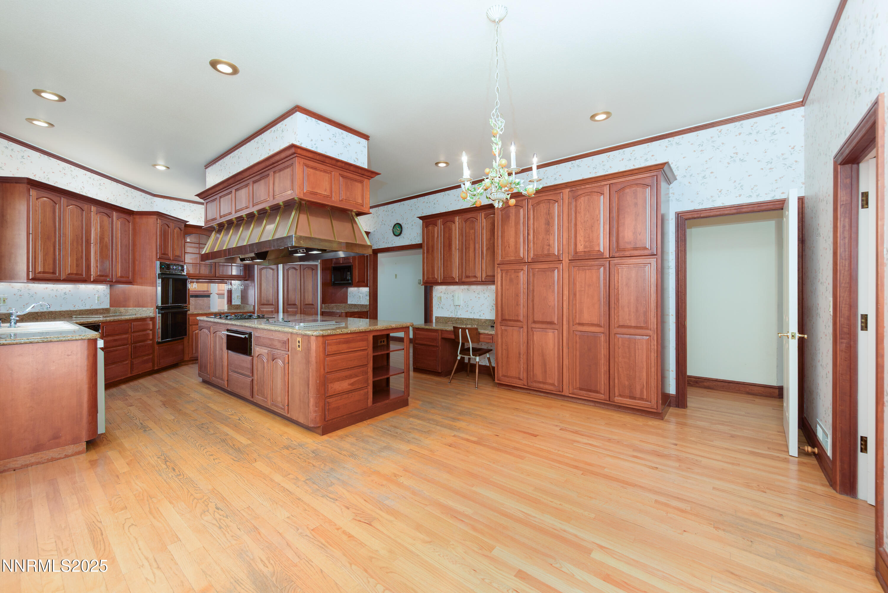 Genoa, Nevada, 89411, United States, 3 Bedrooms Bedrooms, ,4 BathroomsBathrooms,Residential,Active,2023370