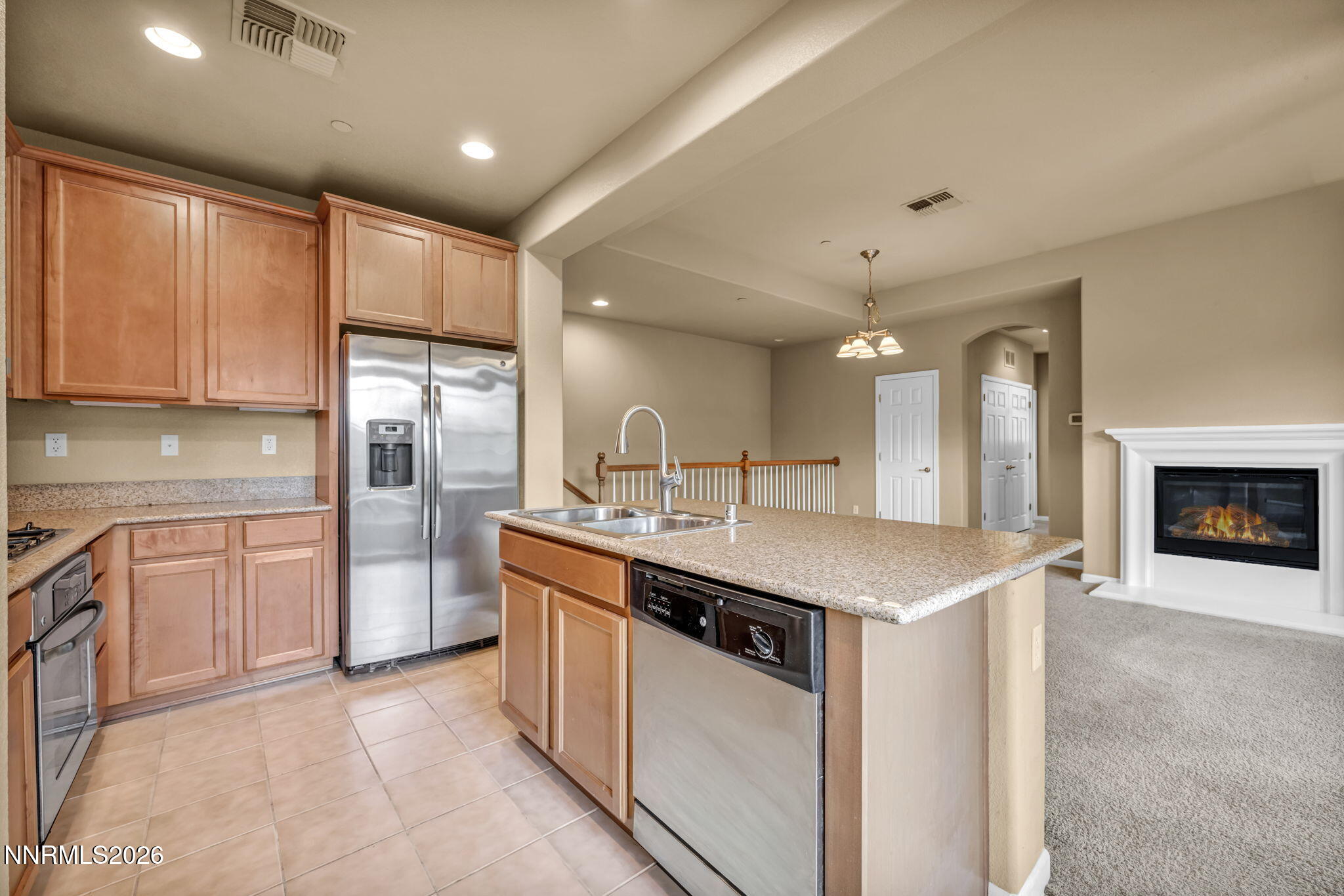 25-web-or-mls-1828-wind-ranch-rd-unit-c