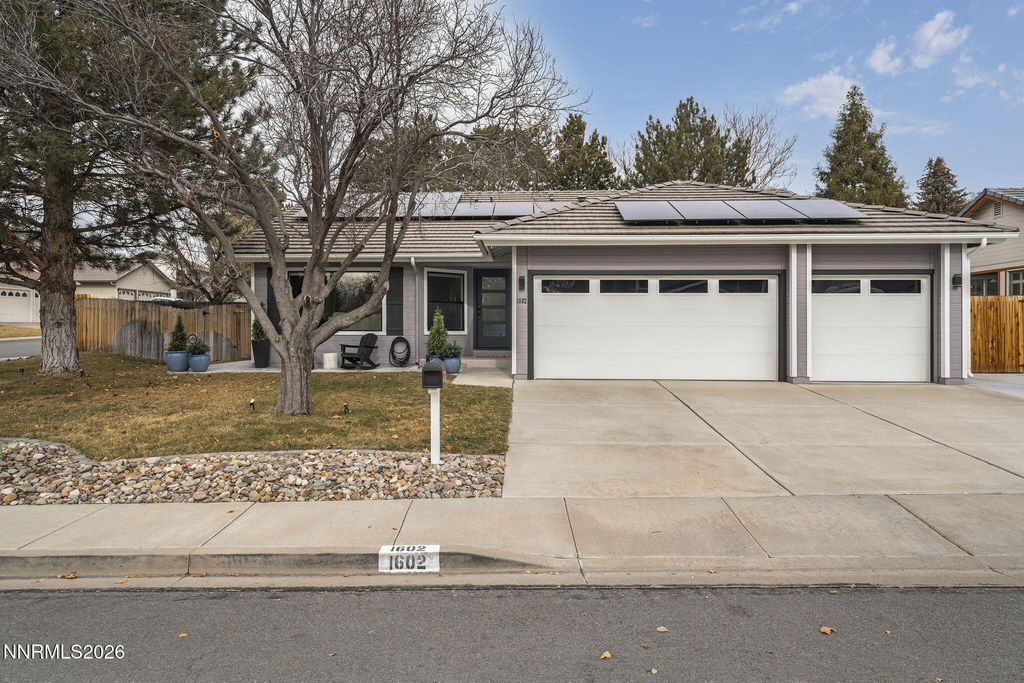 Photo of 1602 Canyon Terrace Drive, Sparks, NV 89436 (MLS # 260000778)
