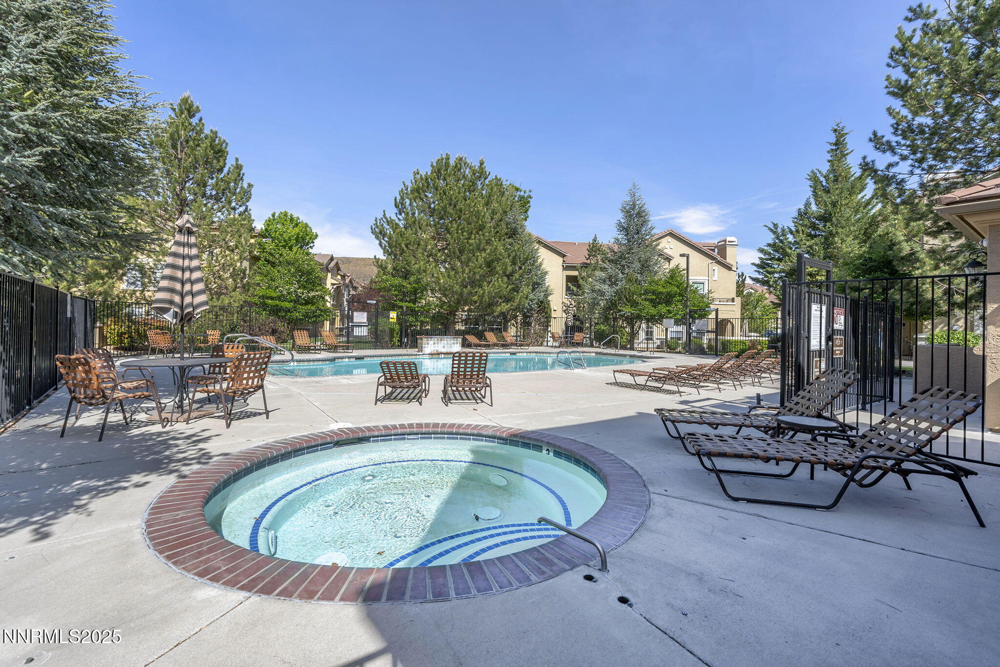 27-web-or-mls-23-print-24-print-17-print