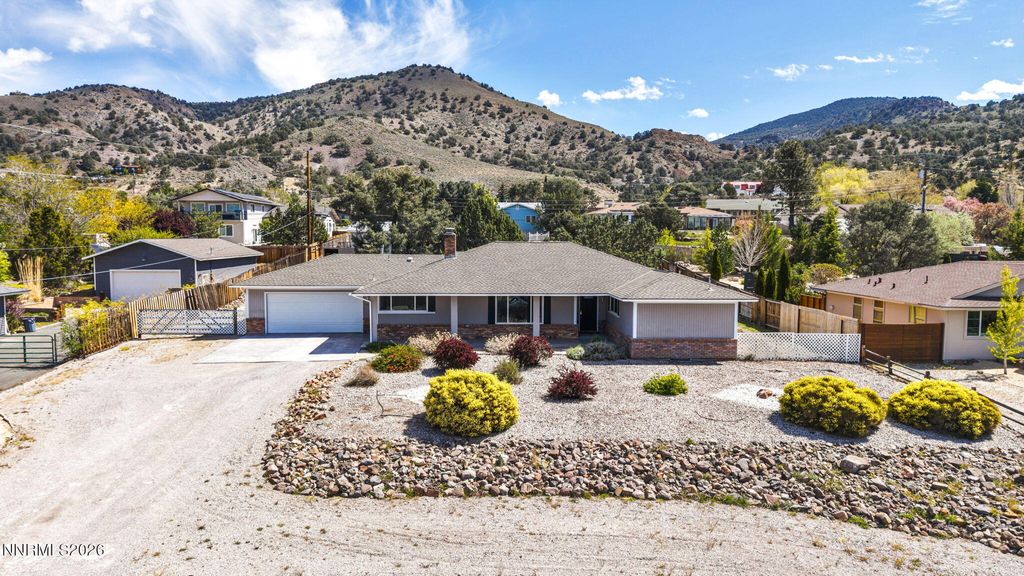 Photo of 14190 Rim Rock Drive, Reno, NV 89521 (MLS # 260004331)