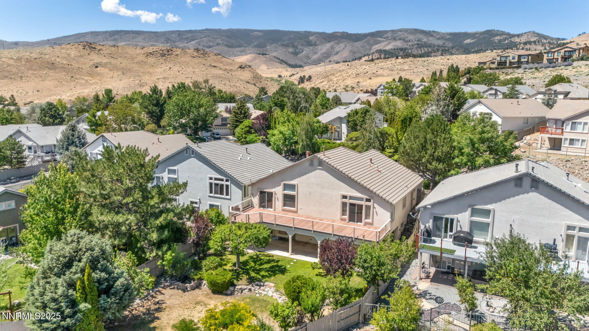 28-web-or-mls-6170-n-deer-meadows-ct