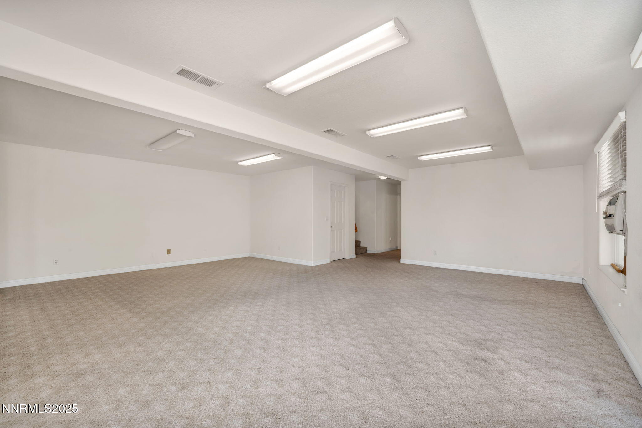 49-web-or-mls-6170-n-deer-meadows-ct