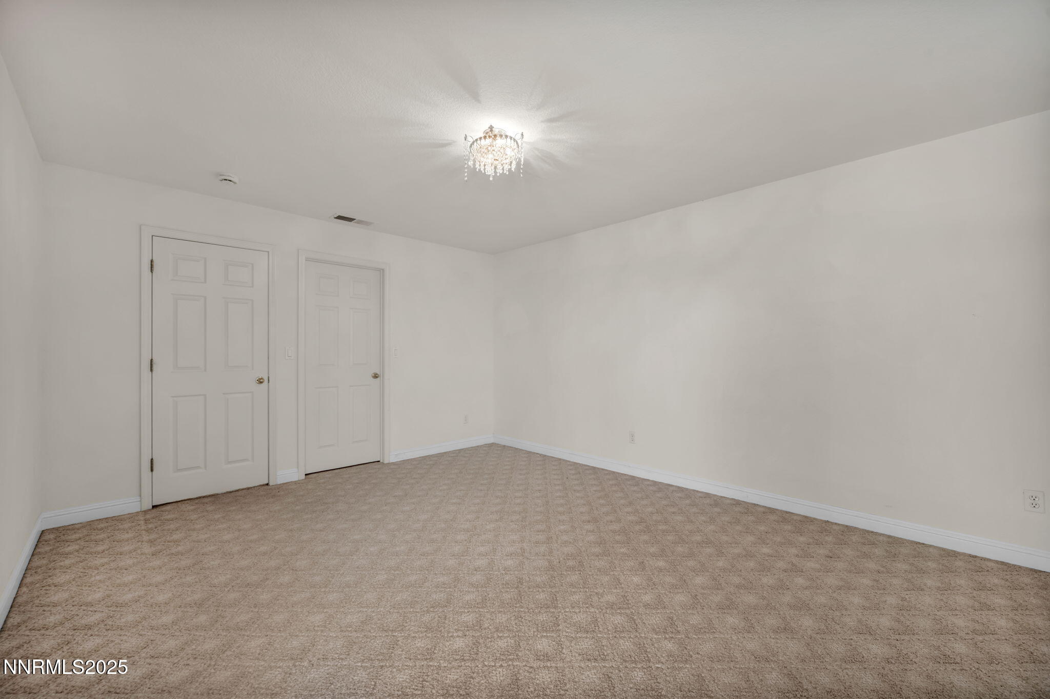 53-web-or-mls-6170-n-deer-meadows-ct