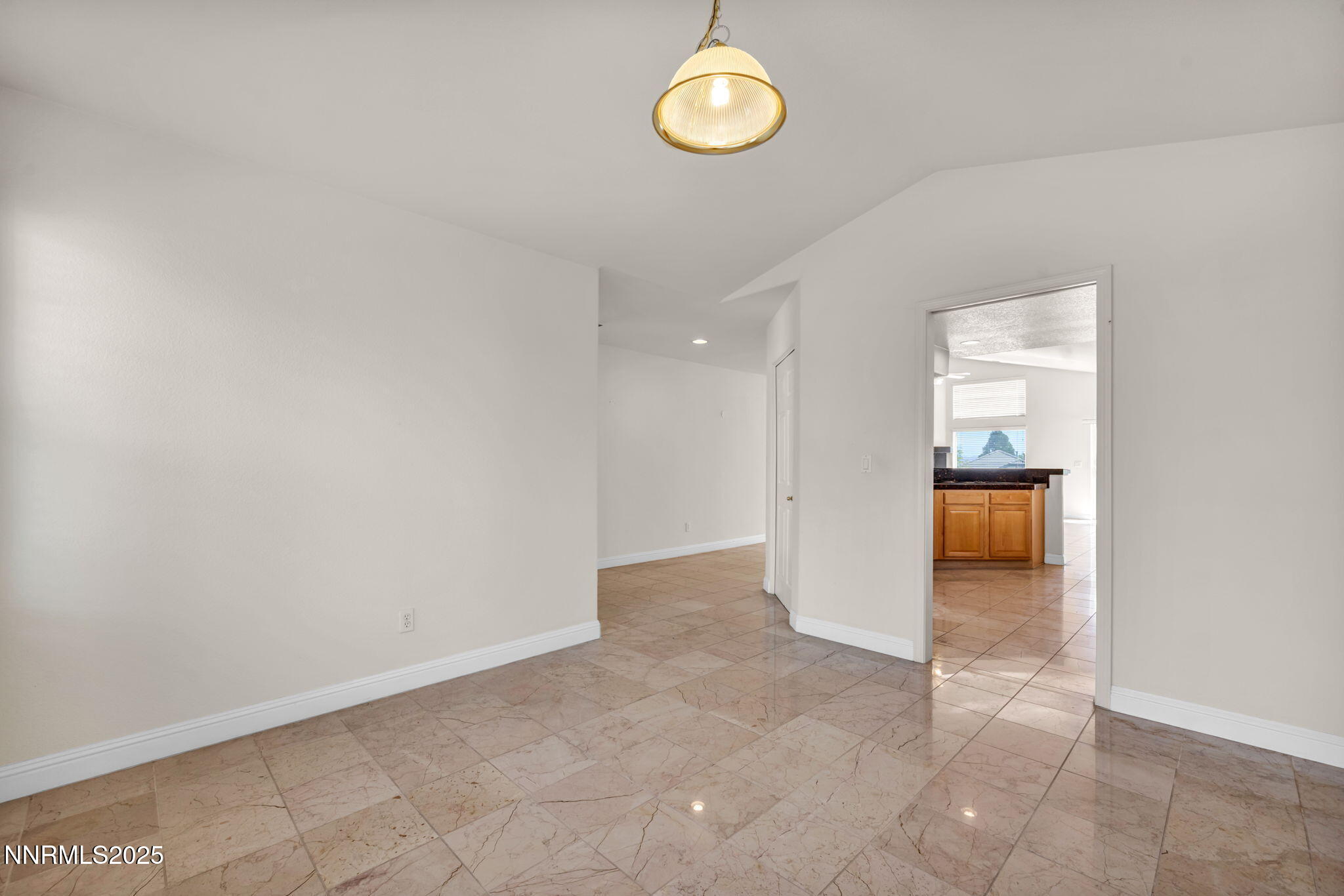 59-web-or-mls-6170-n-deer-meadows-ct