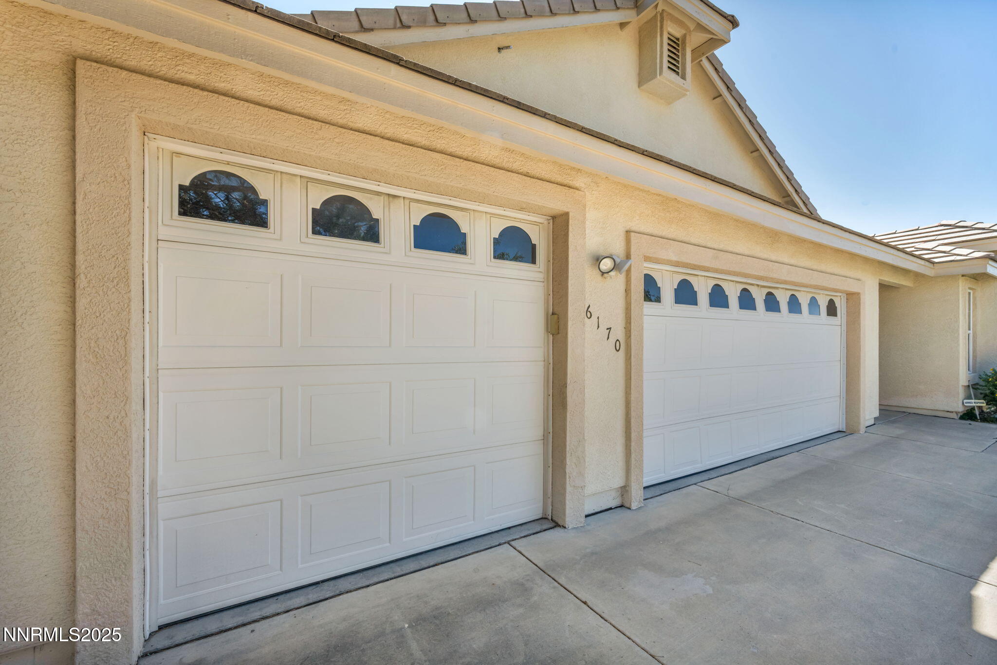 6-web-or-mls-6170-n-deer-meadows-ct