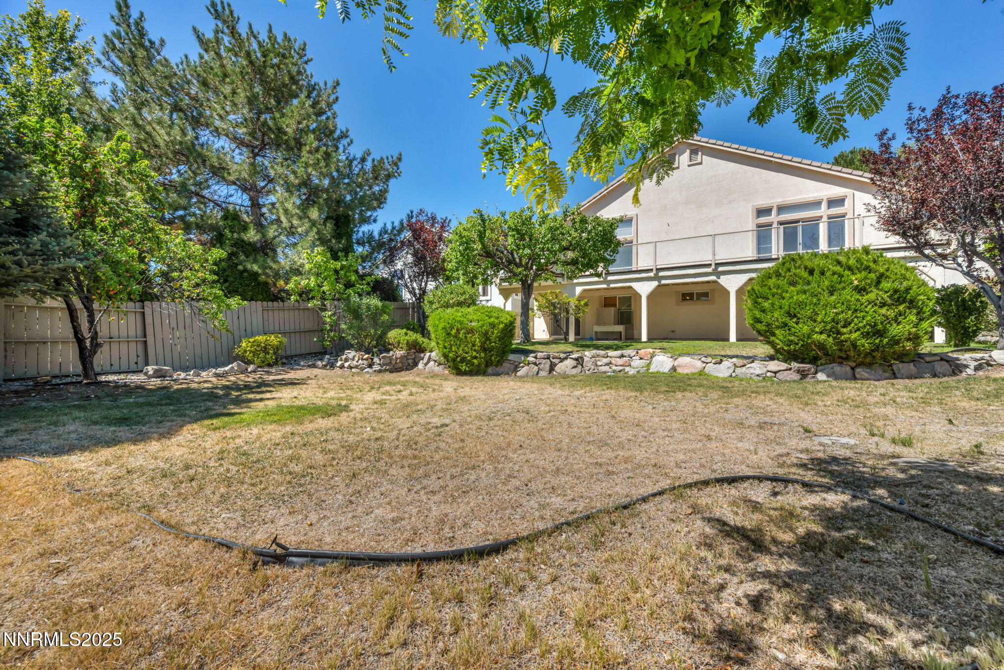 11-web-or-mls-6170-n-deer-meadows-ct