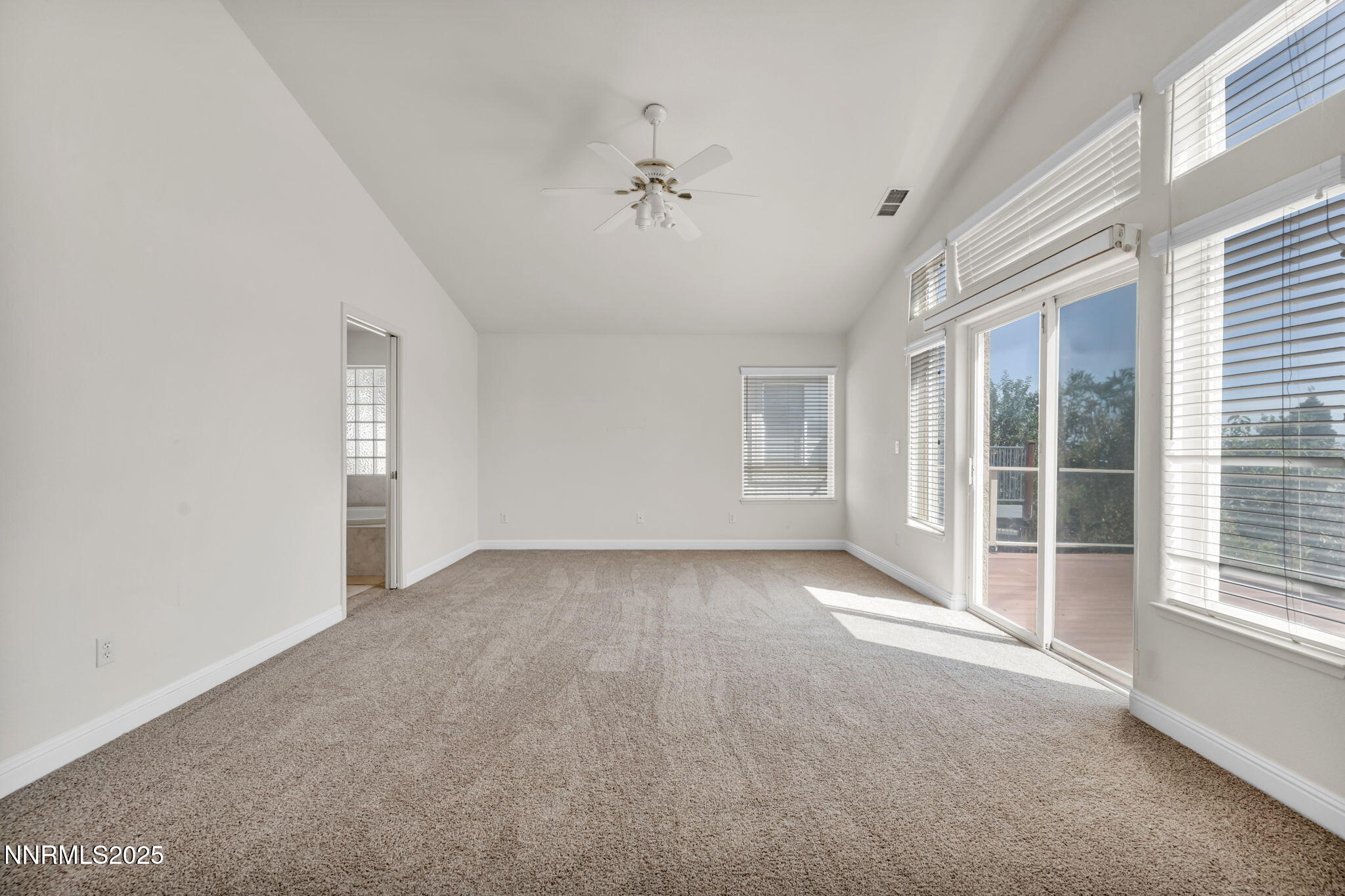 46-web-or-mls-6170-n-deer-meadows-ct