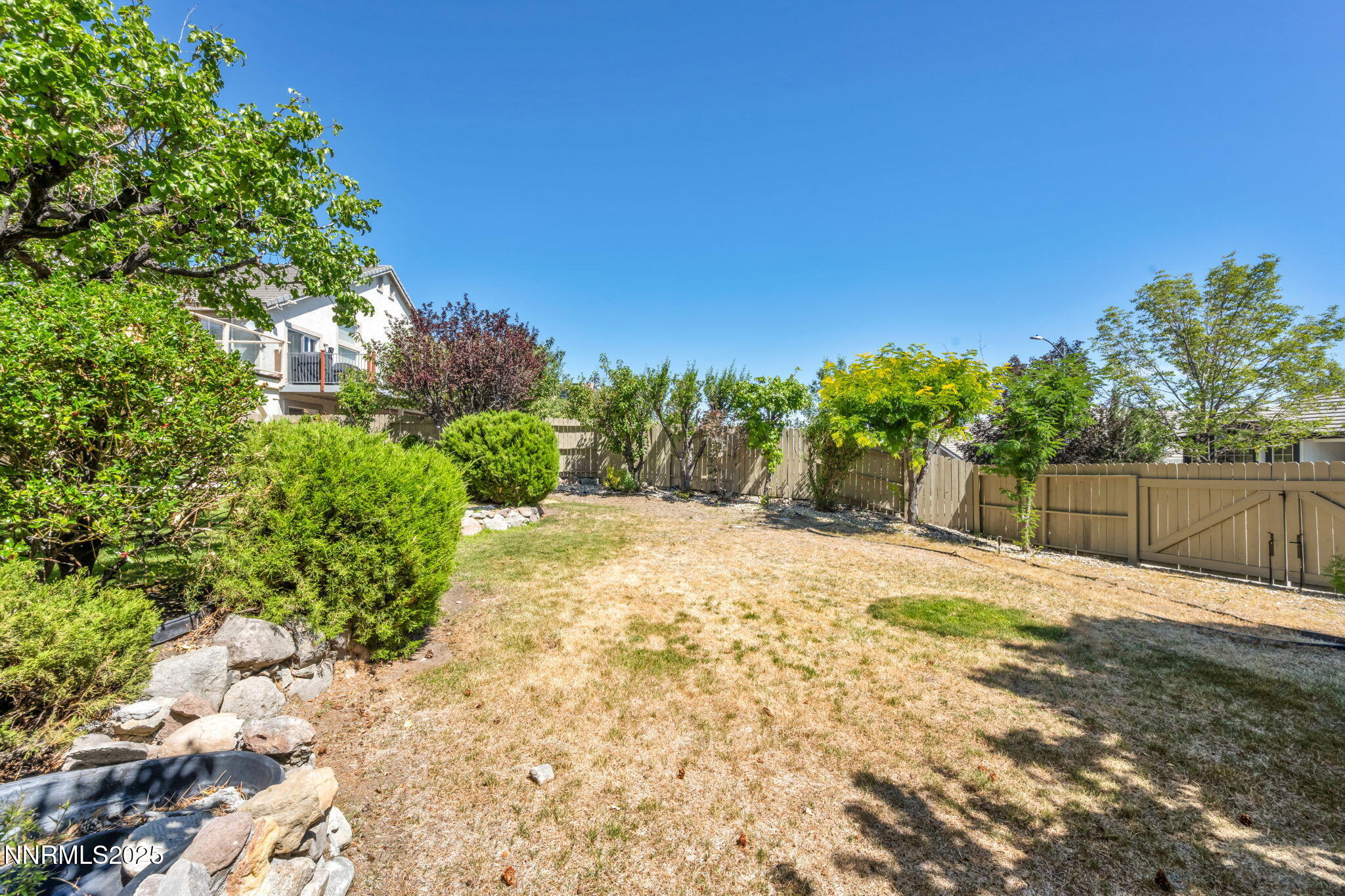 14-web-or-mls-6170-n-deer-meadows-ct