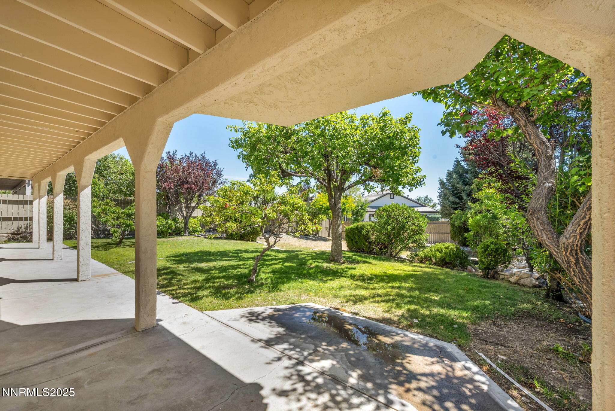 18-web-or-mls-6170-n-deer-meadows-ct