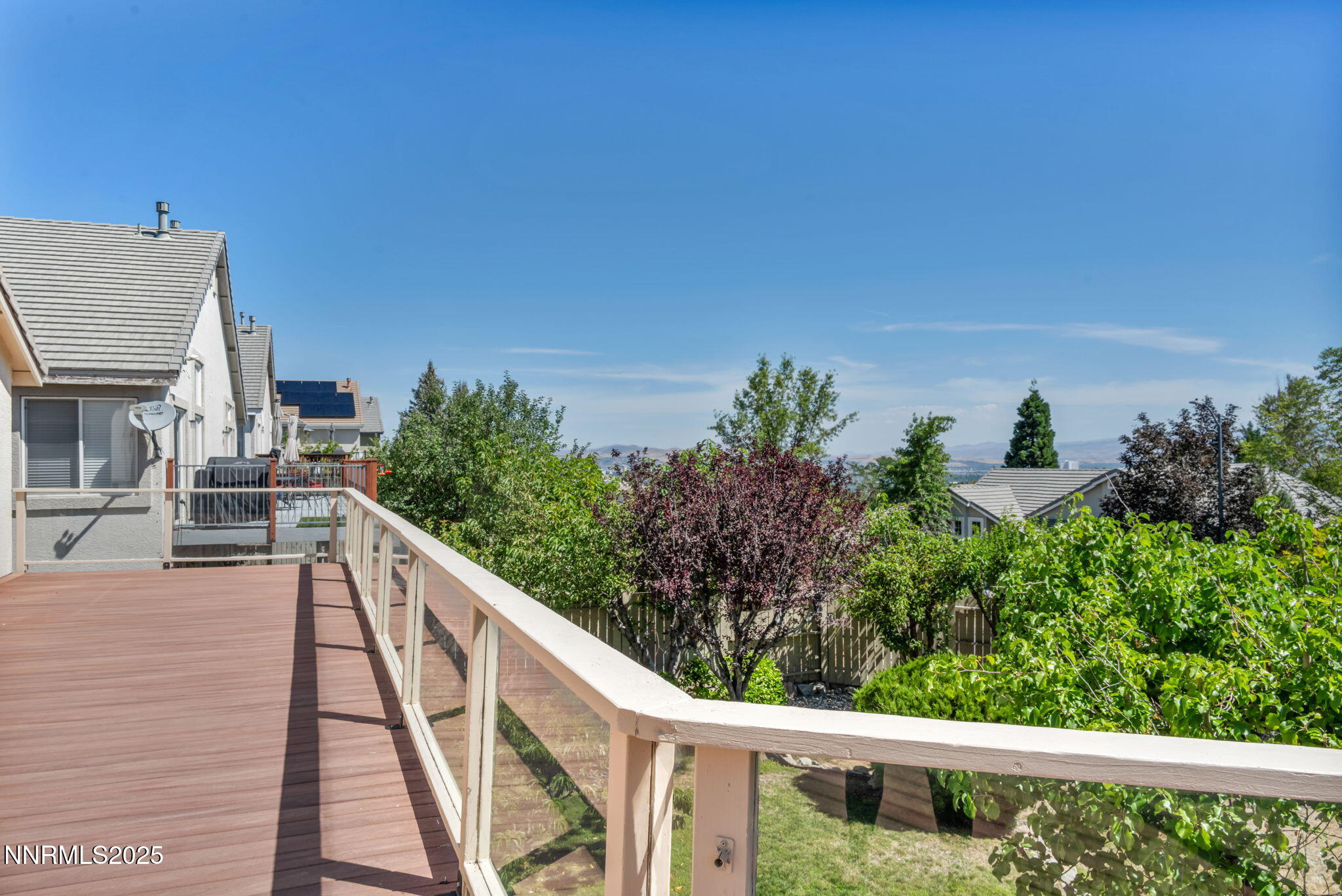 24-web-or-mls-6170-n-deer-meadows-ct