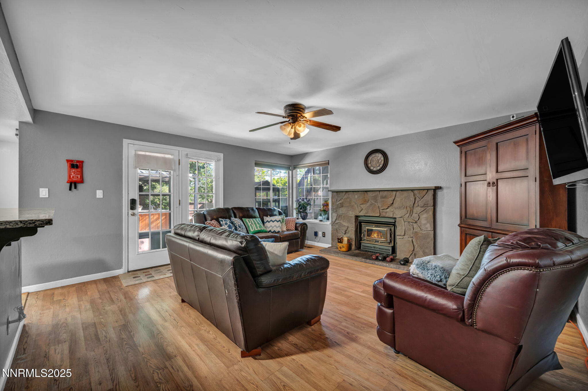 78-web-or-mls-6673-enchanted-valley-dr