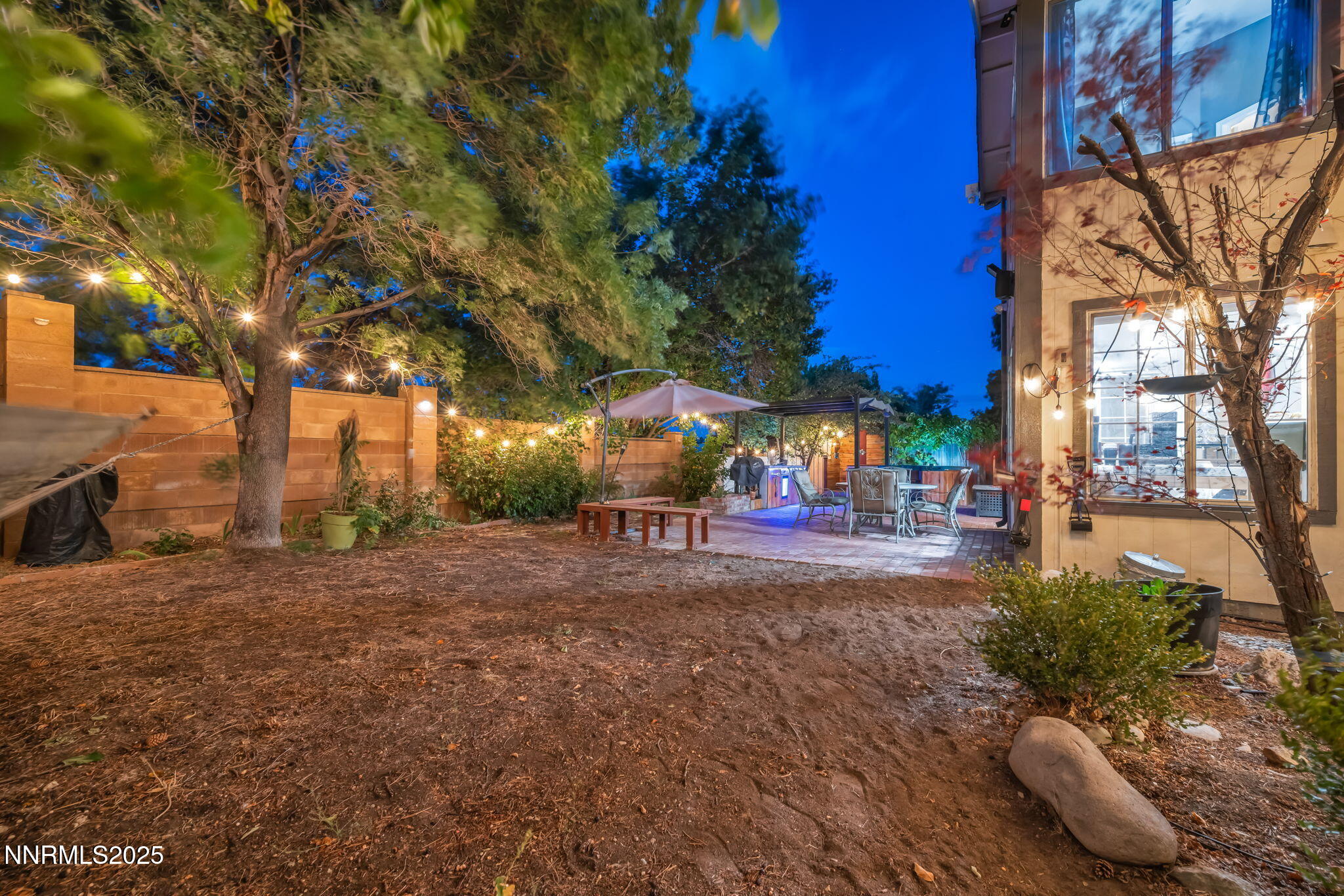 6-web-or-mls-6673-enchanted-valley-dr