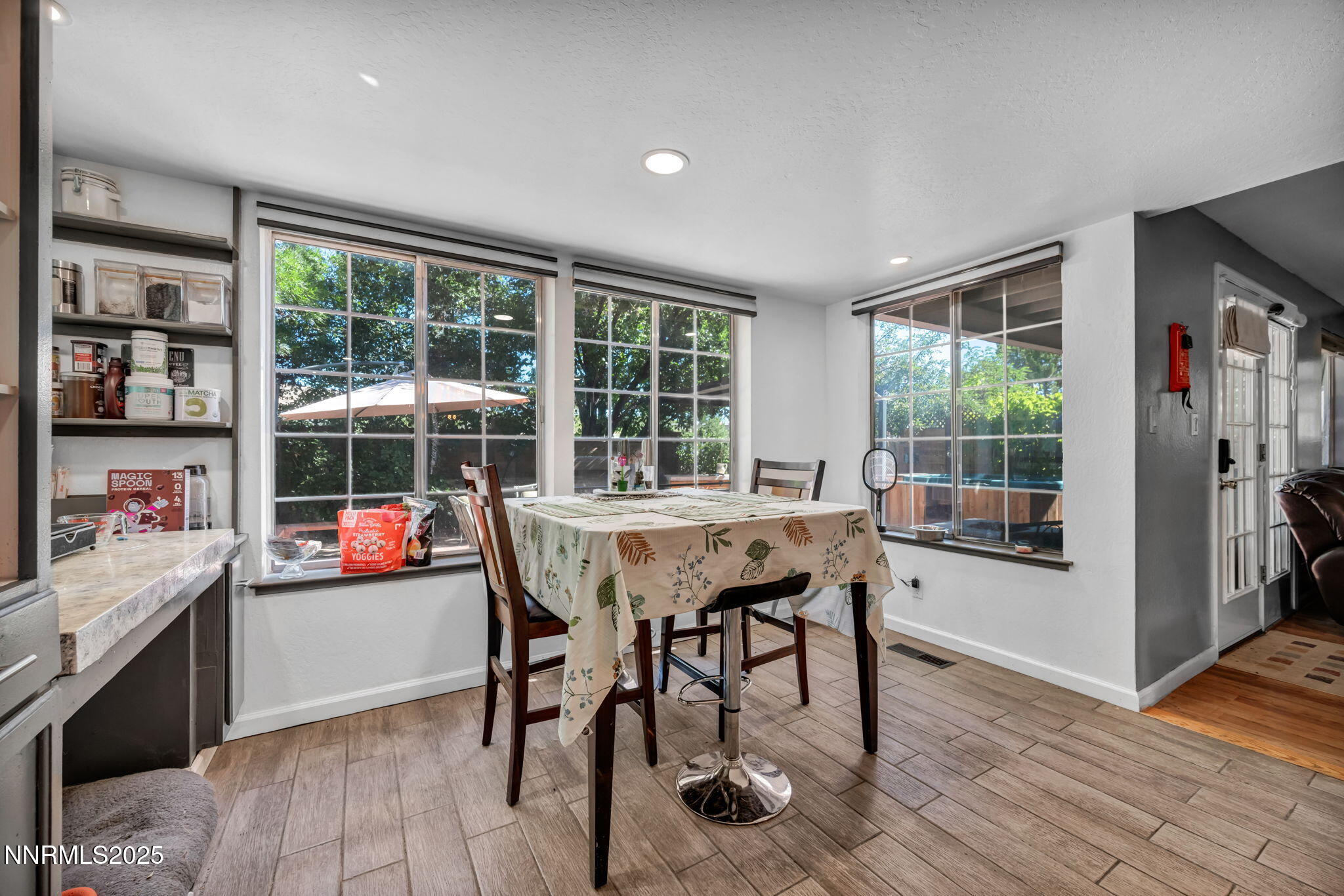 74-web-or-mls-6673-enchanted-valley-dr